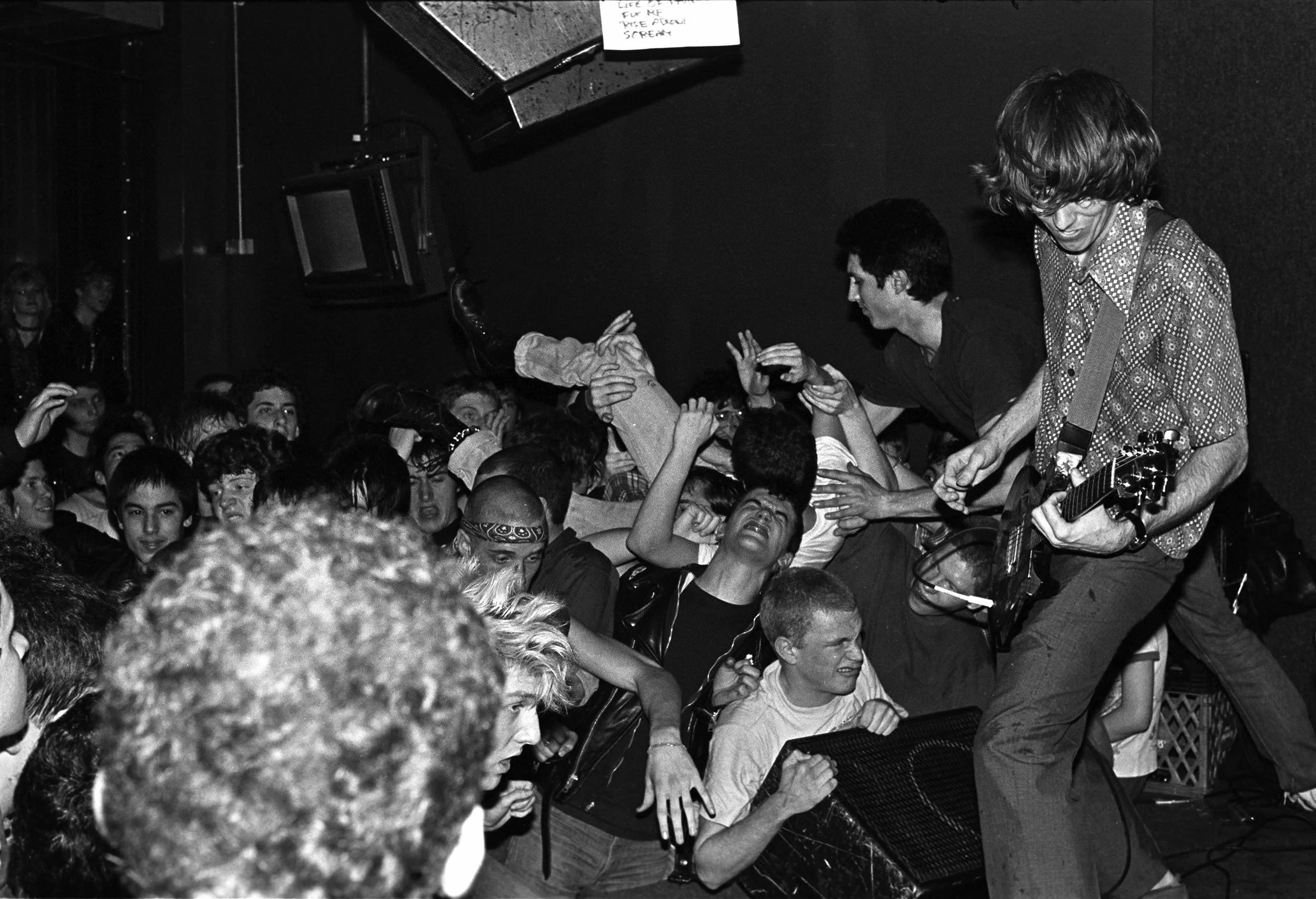 BLACK FLAG-01.jpg