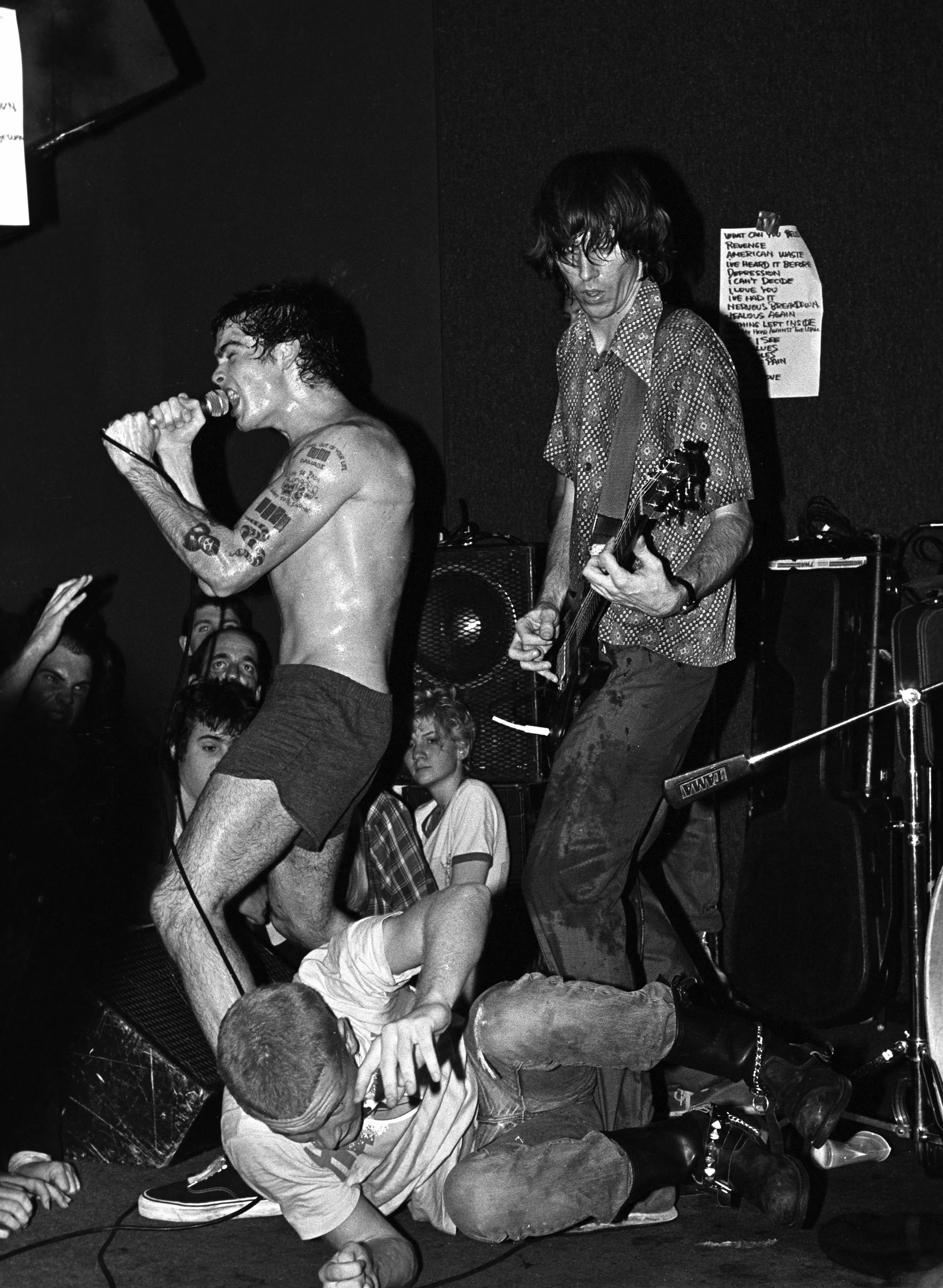 BLACK FLAG-07.jpg