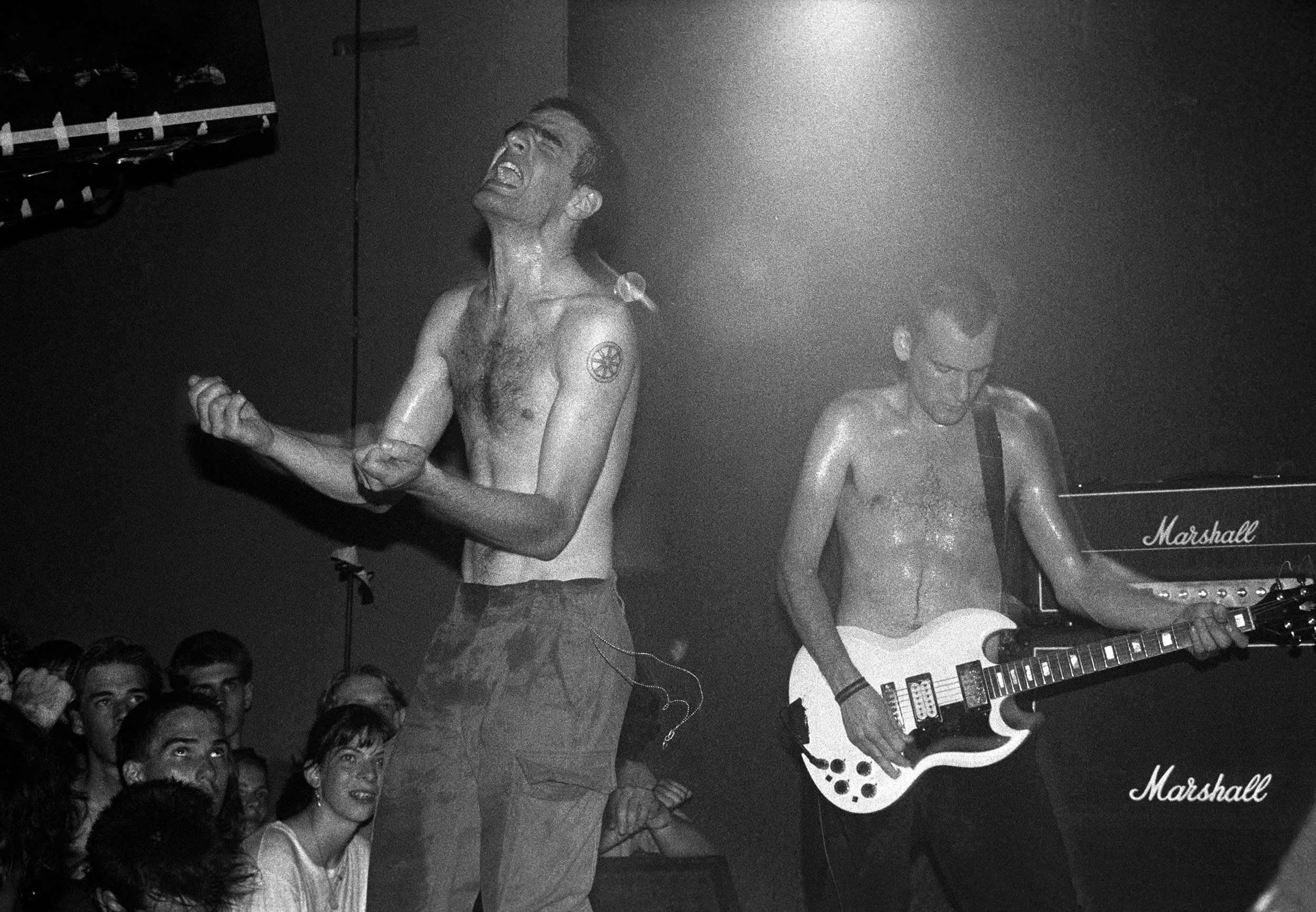 FUGAZI-LIVE-930-2.jpg
