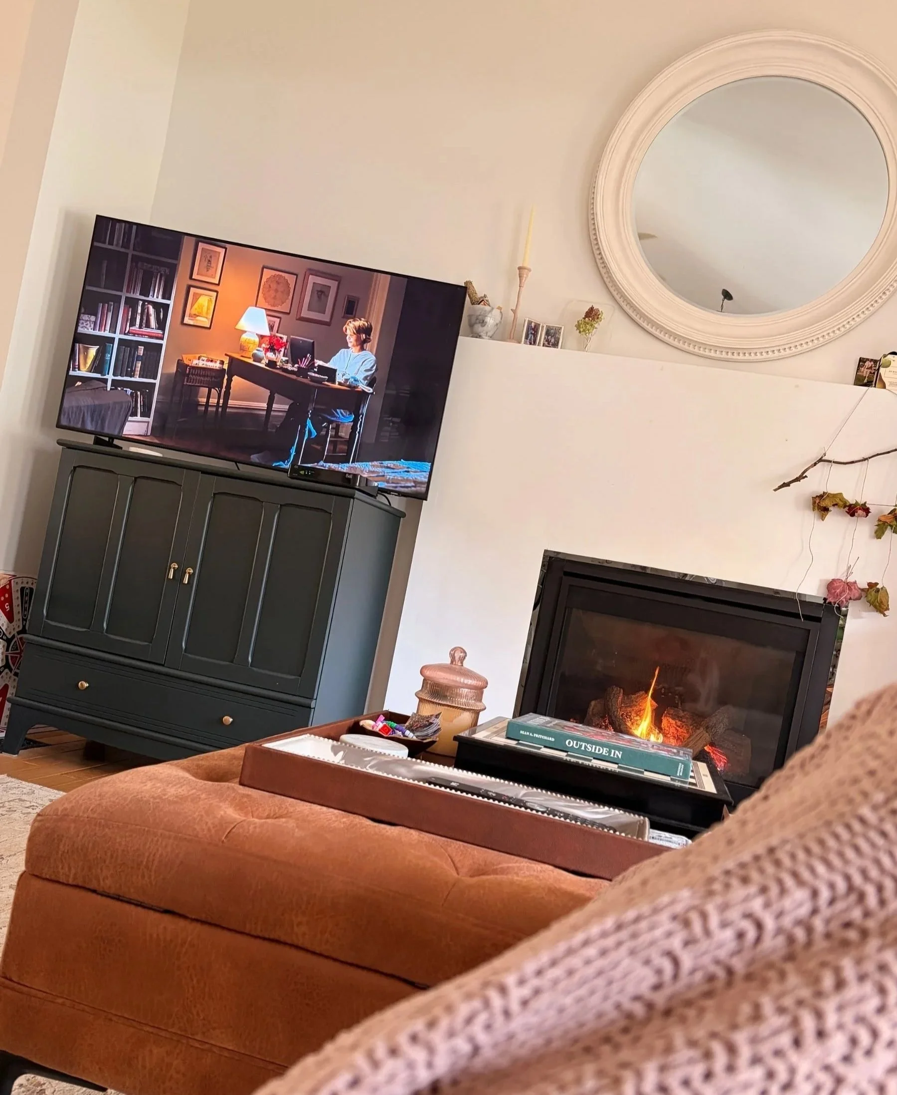 Cozy Fall Movie by the Fireplace, Watching You've Got Mail