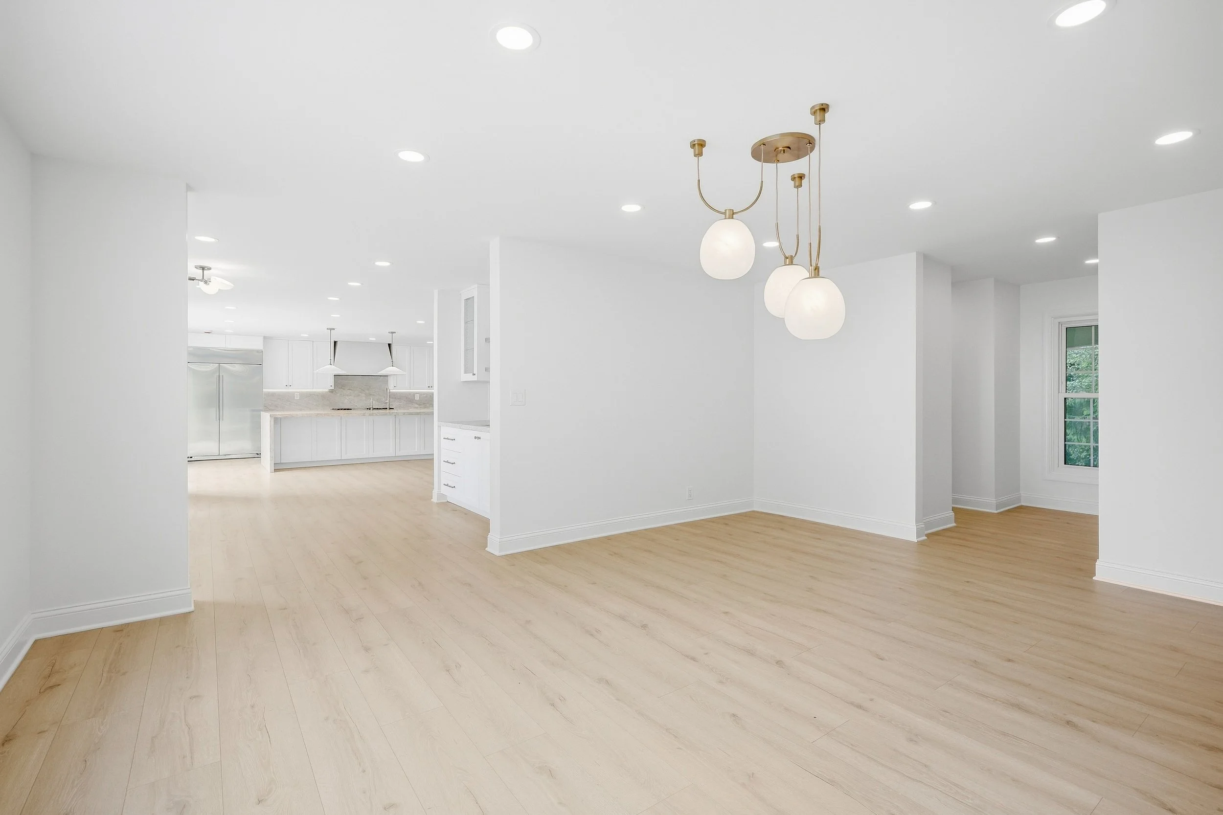 11124 N Lake Dr, Mequon-26.jpg