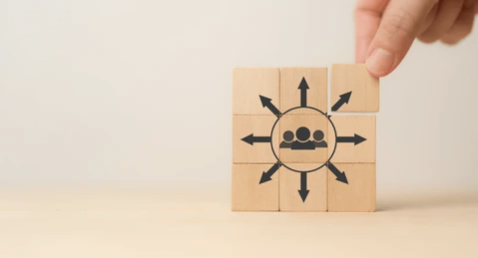 Turning Early Logos into Enterprise Scale via Land-and-Expand