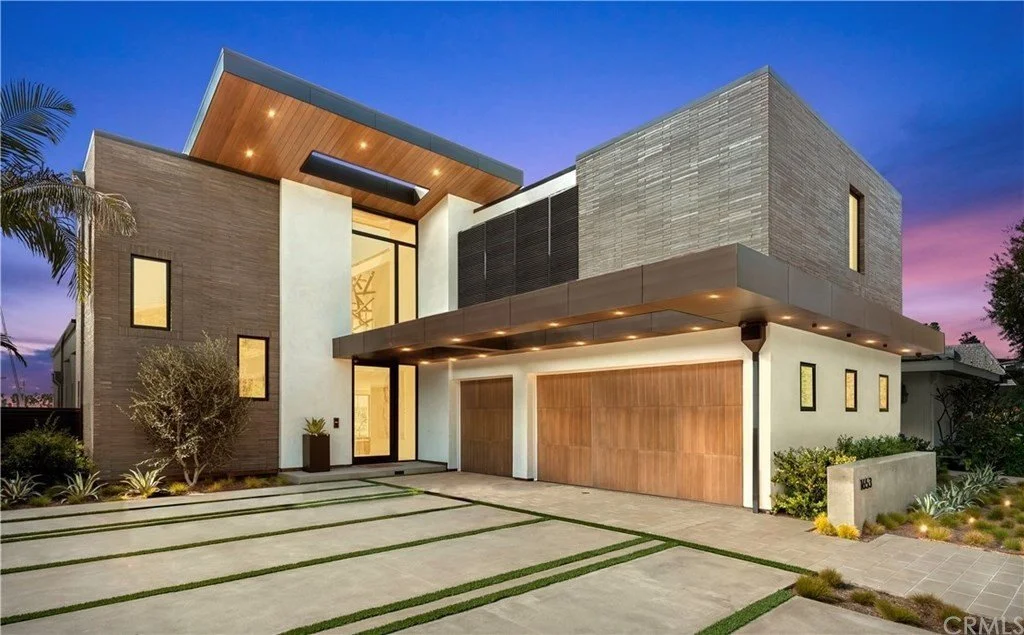 Modern residential home built by John Olson, owner of Form 44 Construction, on Bayside Drive in Newport Beach, CA