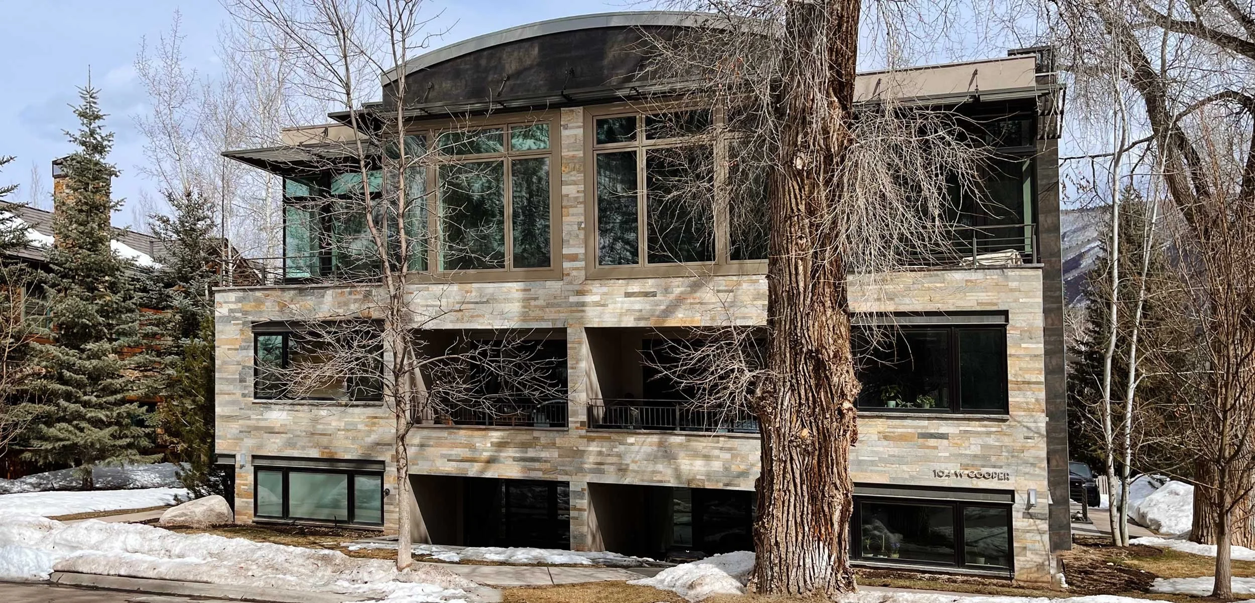 Exterior photo of Coch Park Condos building built by John Olson, owner of Form 44 Construction, in Aspen, Colorado.