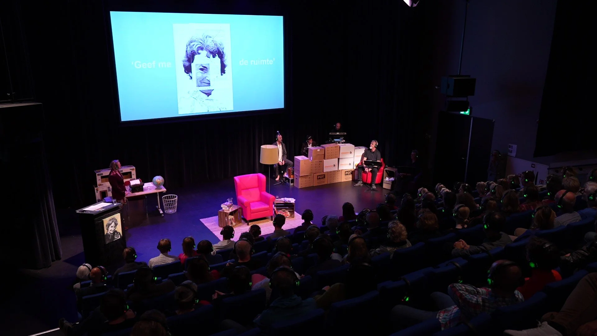Thea Beckman voorstelling.