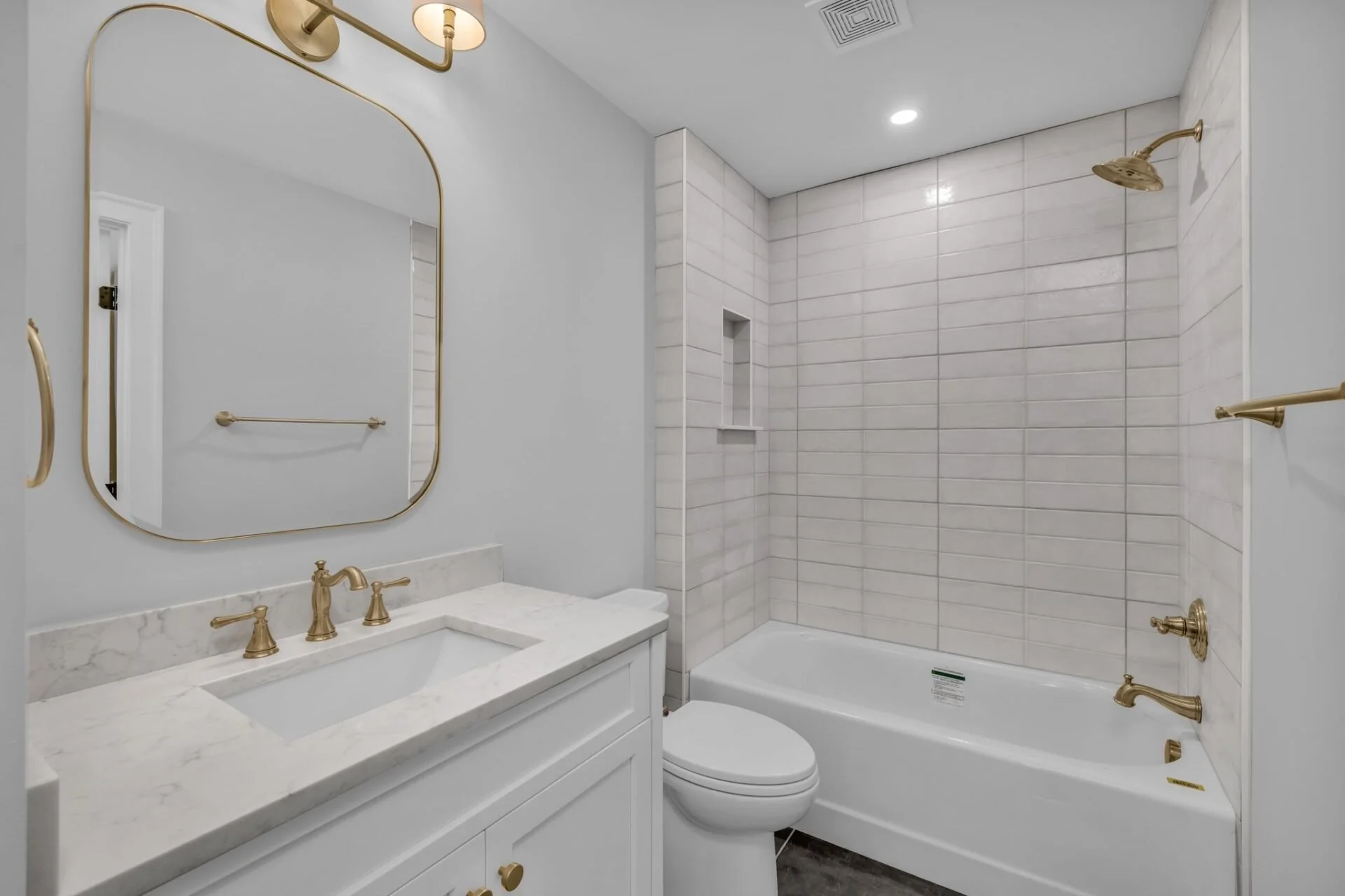 41-web-or-mls-10930-london-tower-pl.jpg
