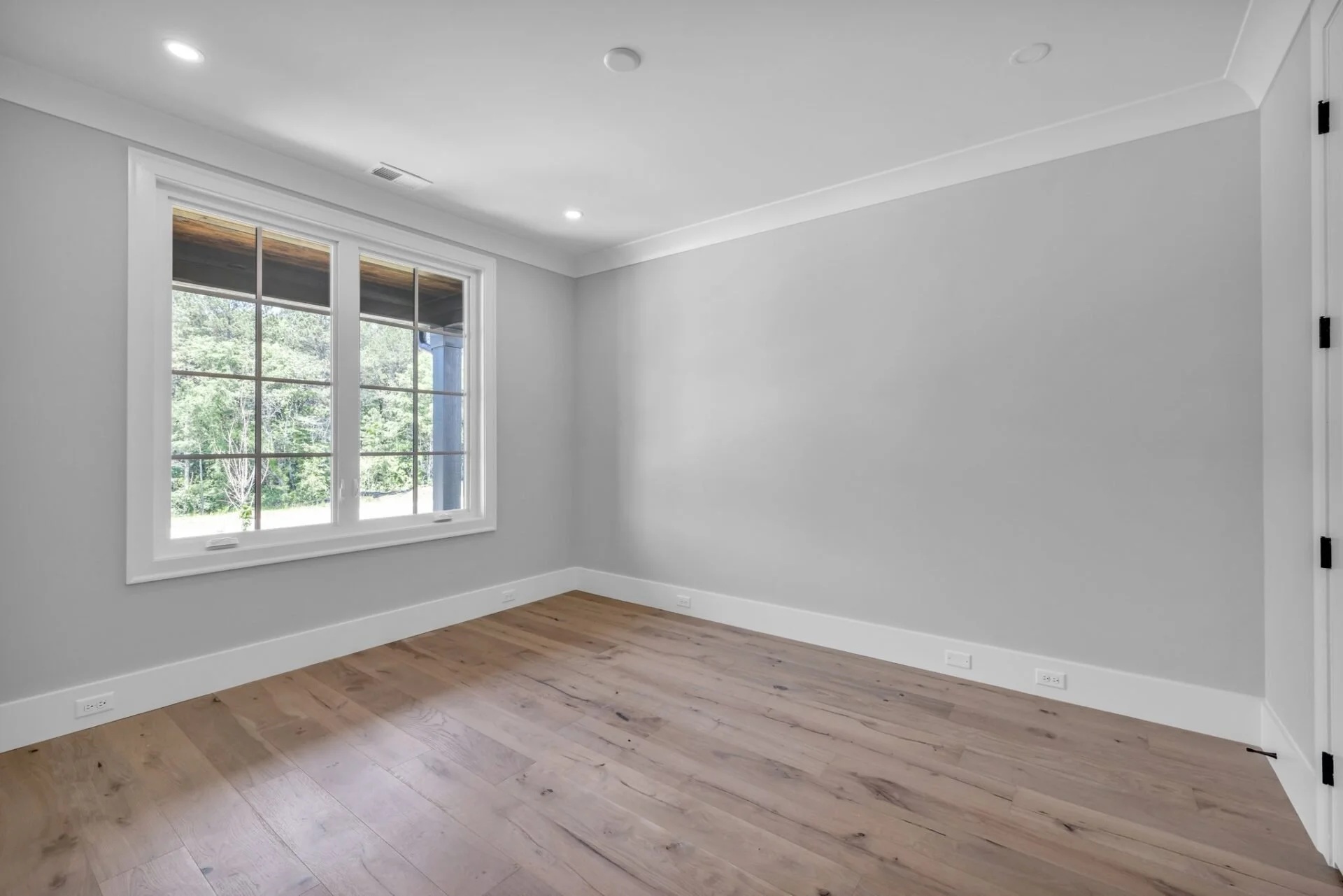 12-web-or-mls-1262-london-wds-wy.jpg