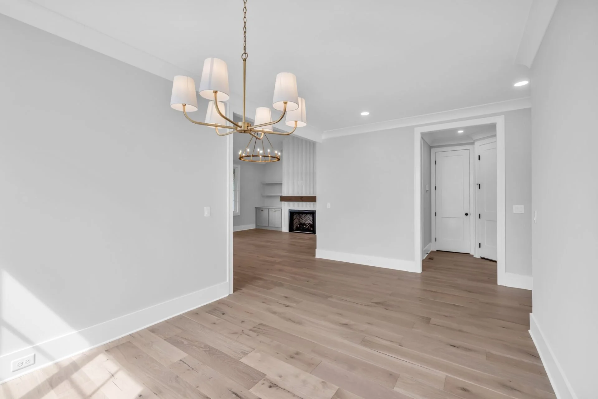 18-web-or-mls-1403-london-wds-wy.jpg