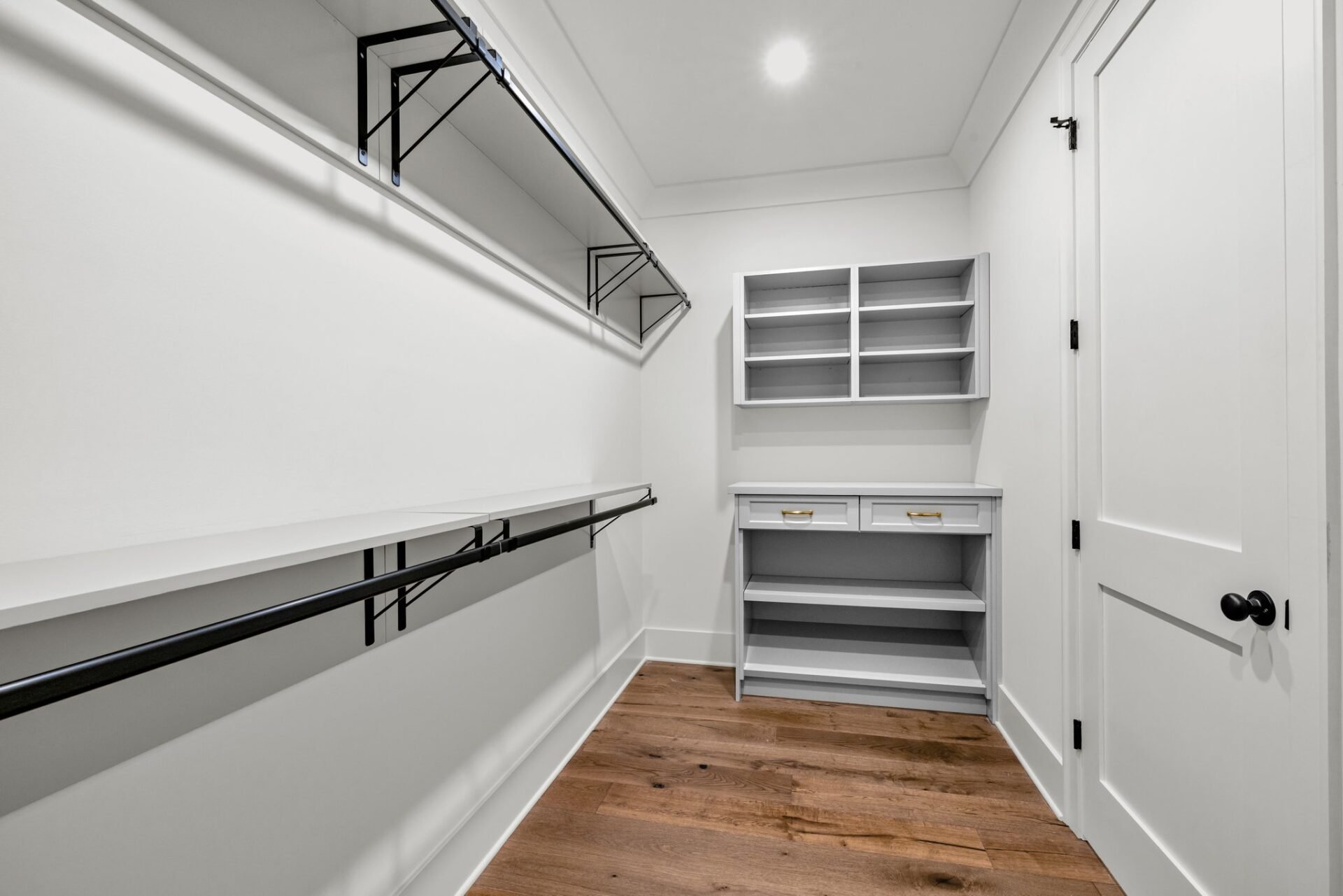 10-web-or-mls-1238-london-wds-wy.jpg