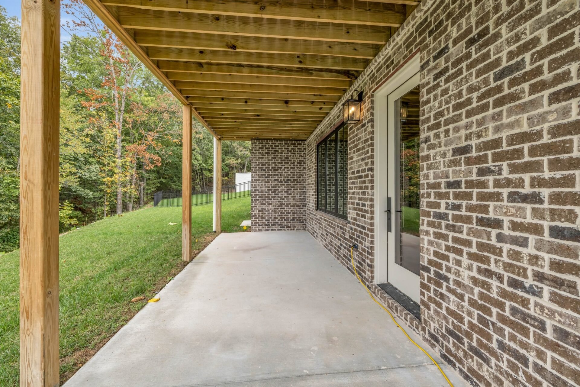 6-web-or-mls-1403-london-wds-wy.jpg