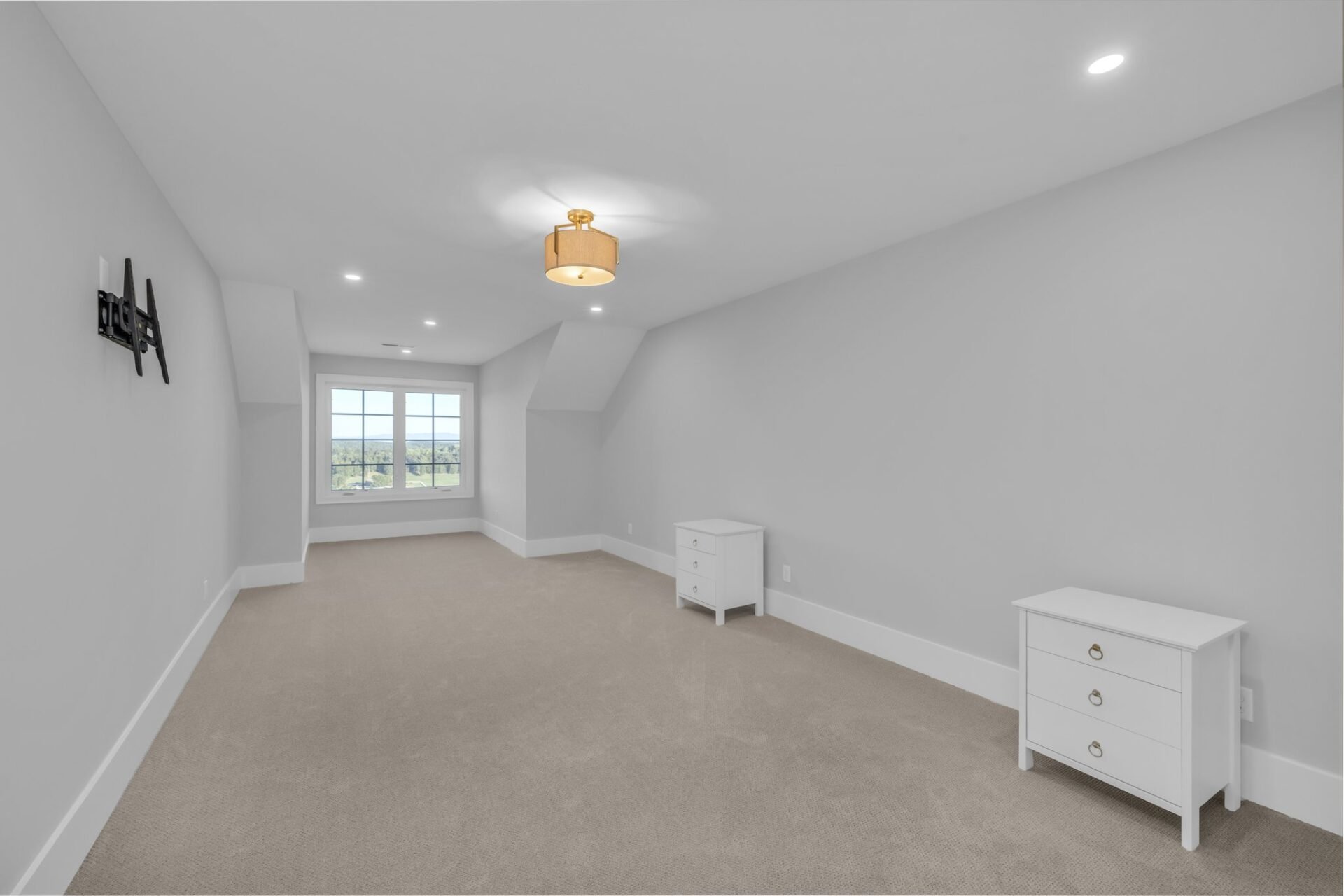 43-web-or-mls-10930-london-tower-pl.jpg