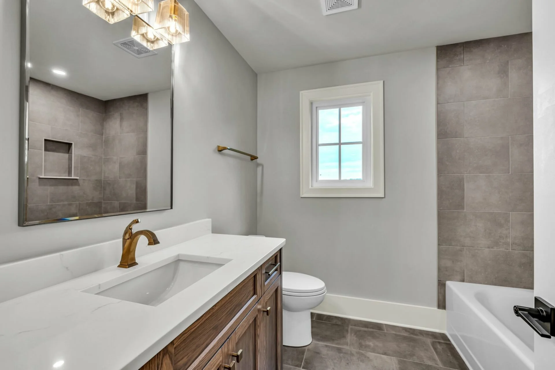 44-web-or-mls-1415-london-wds-wy.jpg