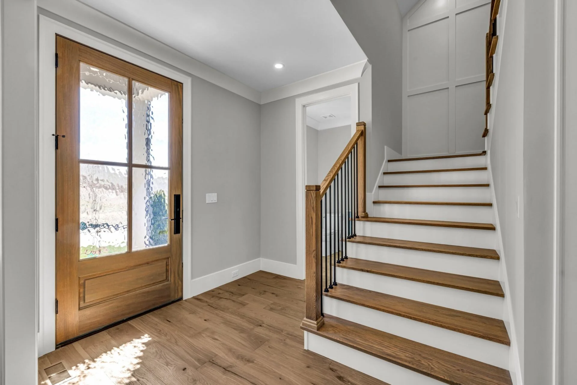 8-web-or-mls-1385-london-wds-wy.jpg