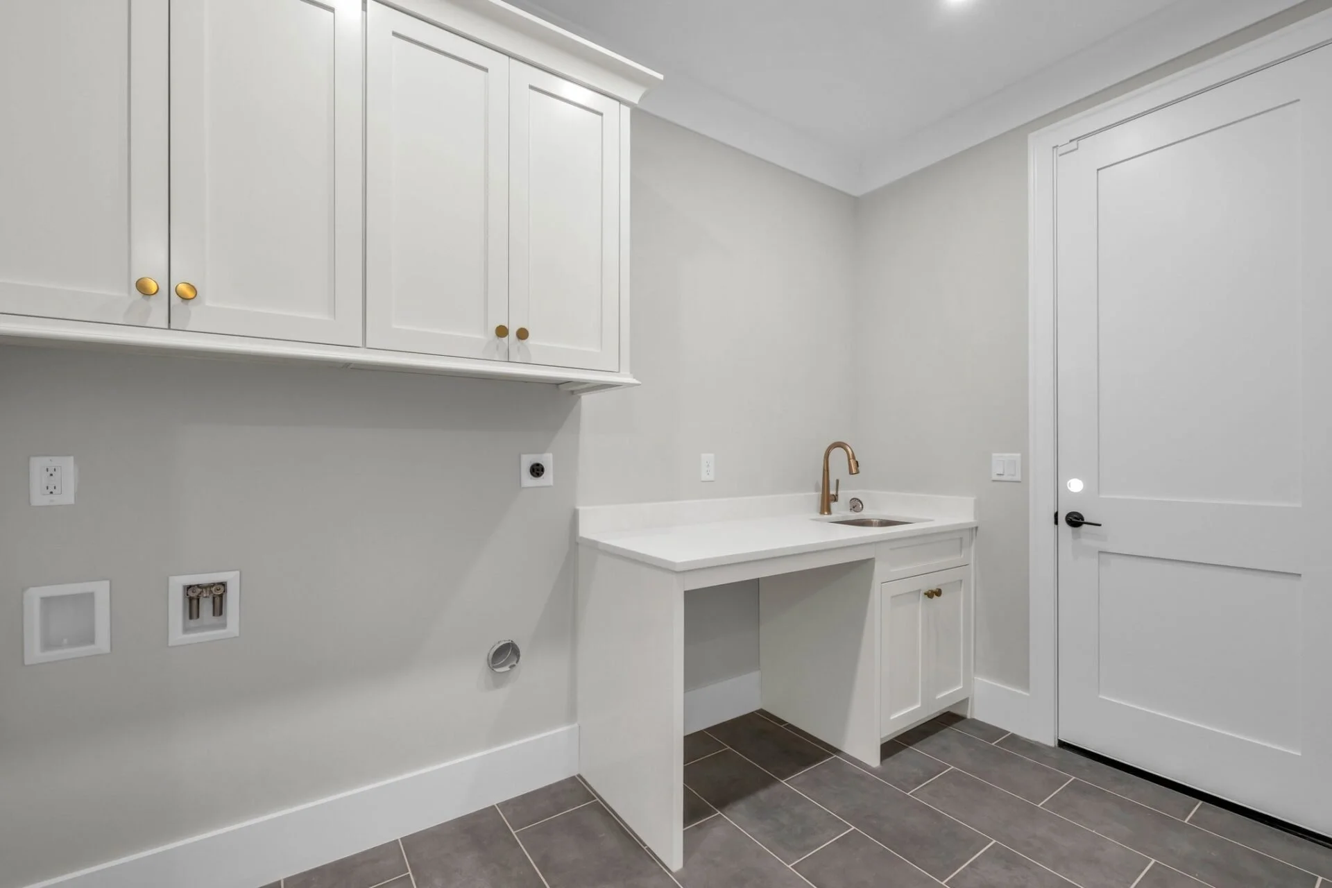 18-web-or-mls-1214-london-woods-way.jpg