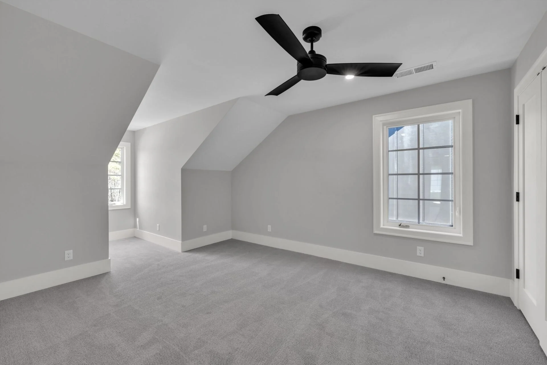 27-web-or-mls-1250-london-wds-wy.jpg