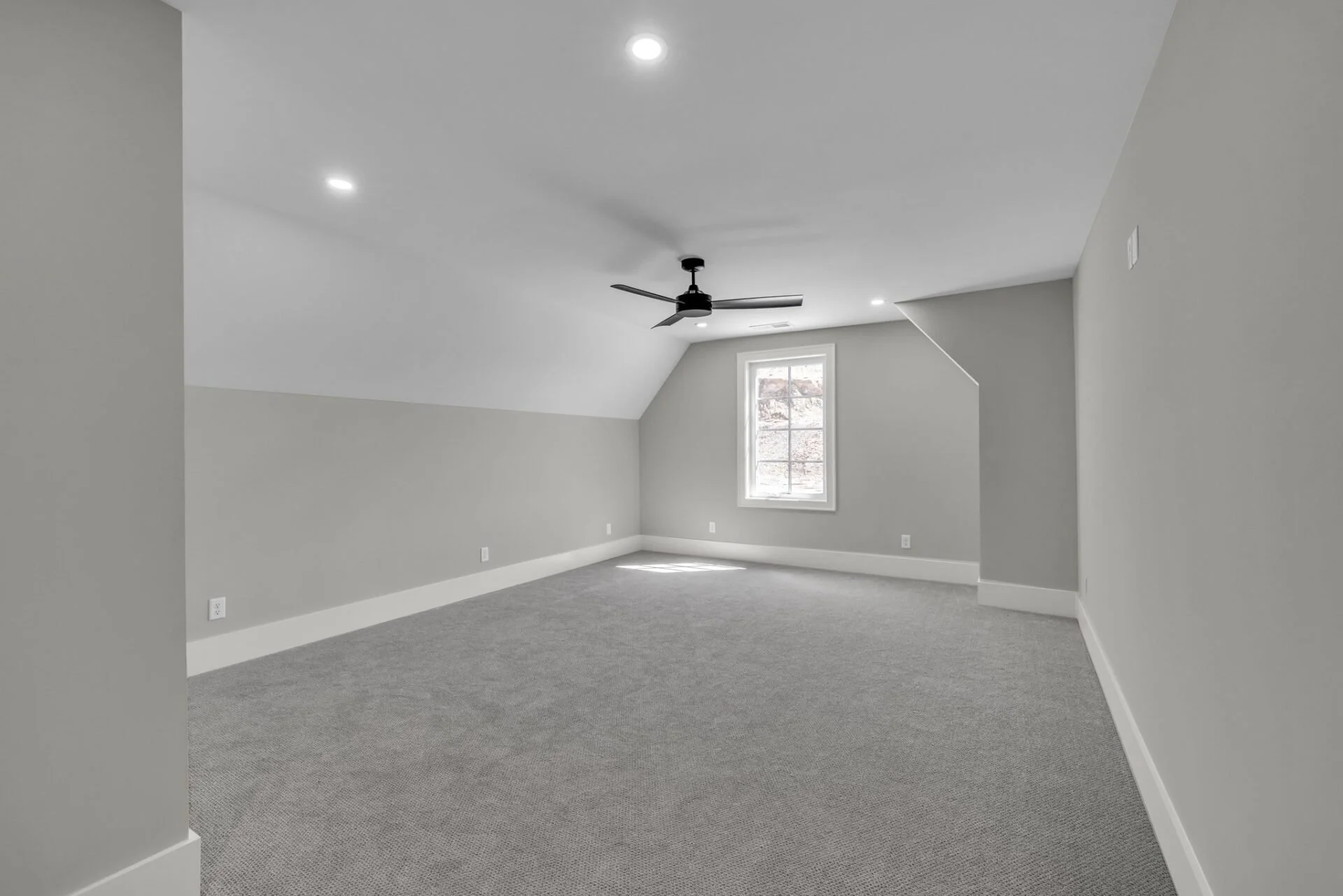 31-web-or-mls-1385-london-wds-wy.jpg