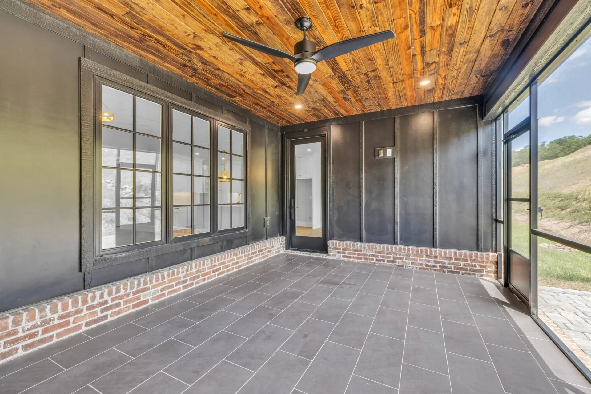 7-web-or-mls-1262-london-wds-wy.jpg