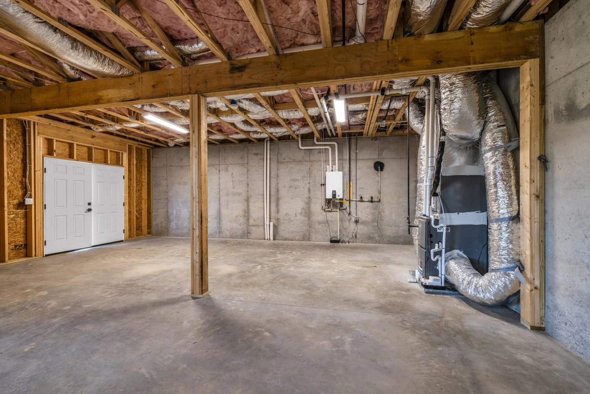 42-web-or-mls-1385-london-wds-wy.jpg