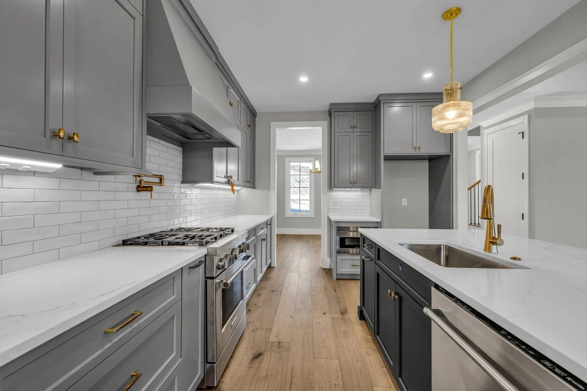 15-web-or-mls-1385-london-wds-wy.jpg