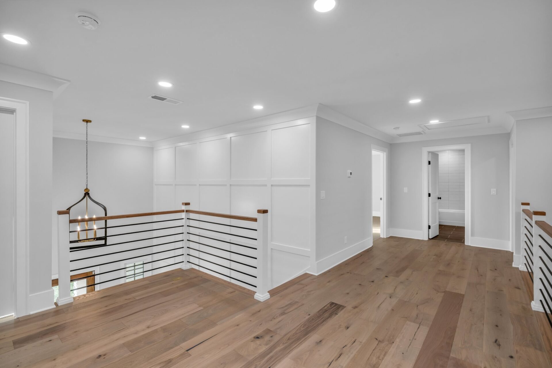 36-web-or-mls-10930-london-tower-pl.jpg