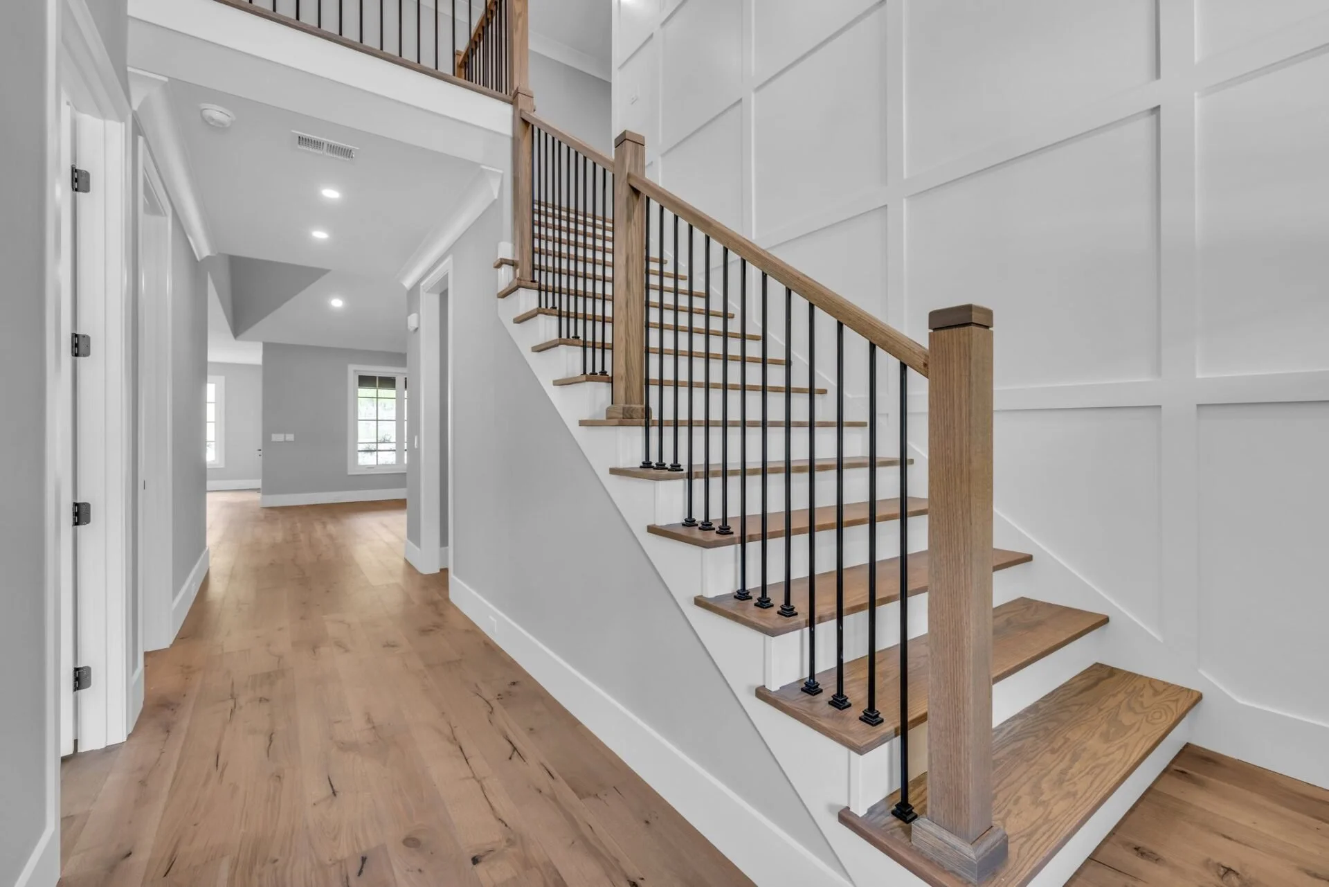 11-web-or-mls-1262-london-wds-wy.jpg