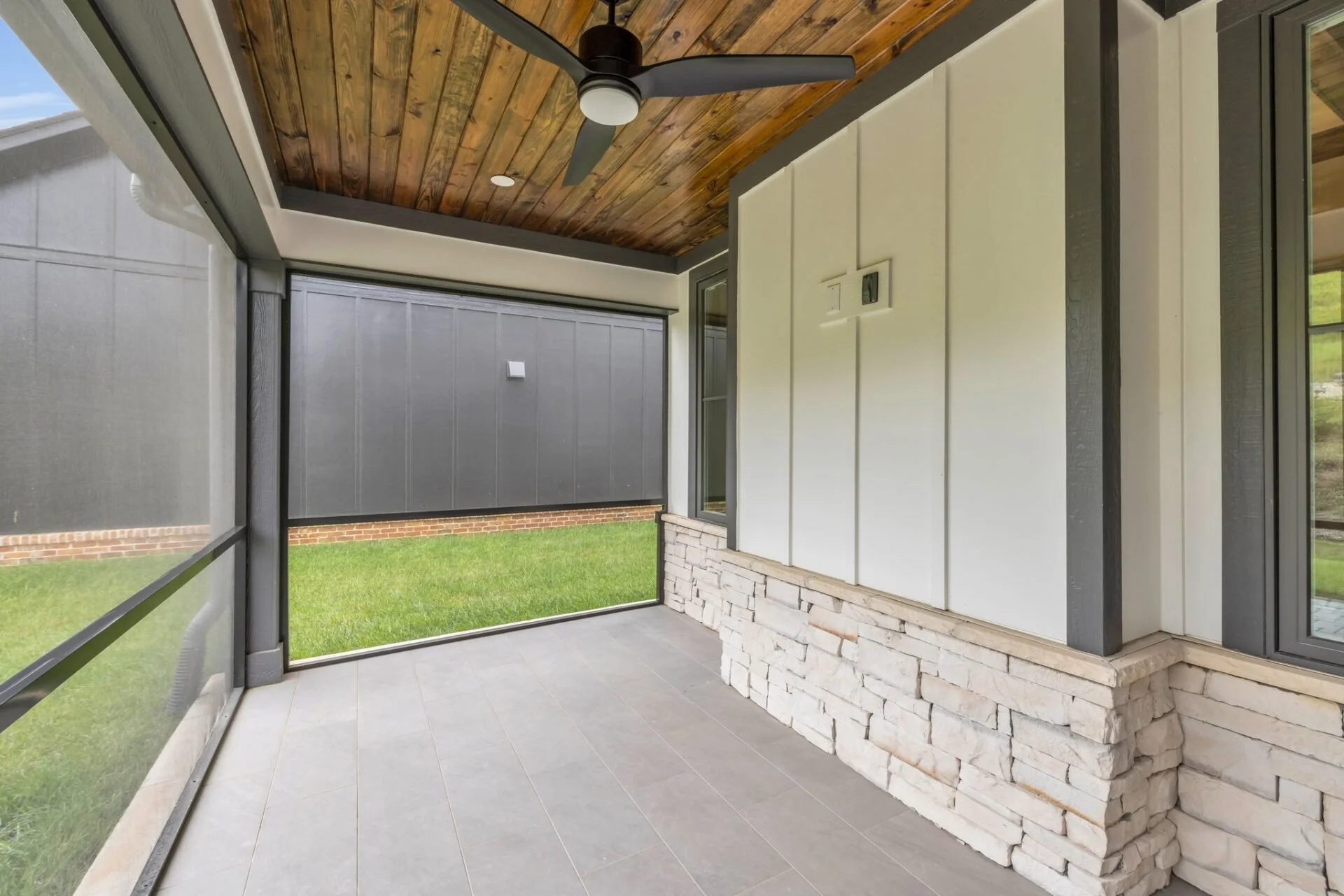 9-web-or-mls-1274-london-wds-wy.jpg