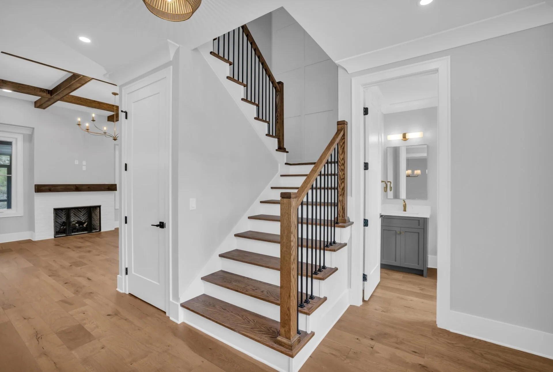 12-web-or-mls-1274-london-wds-wy.jpg