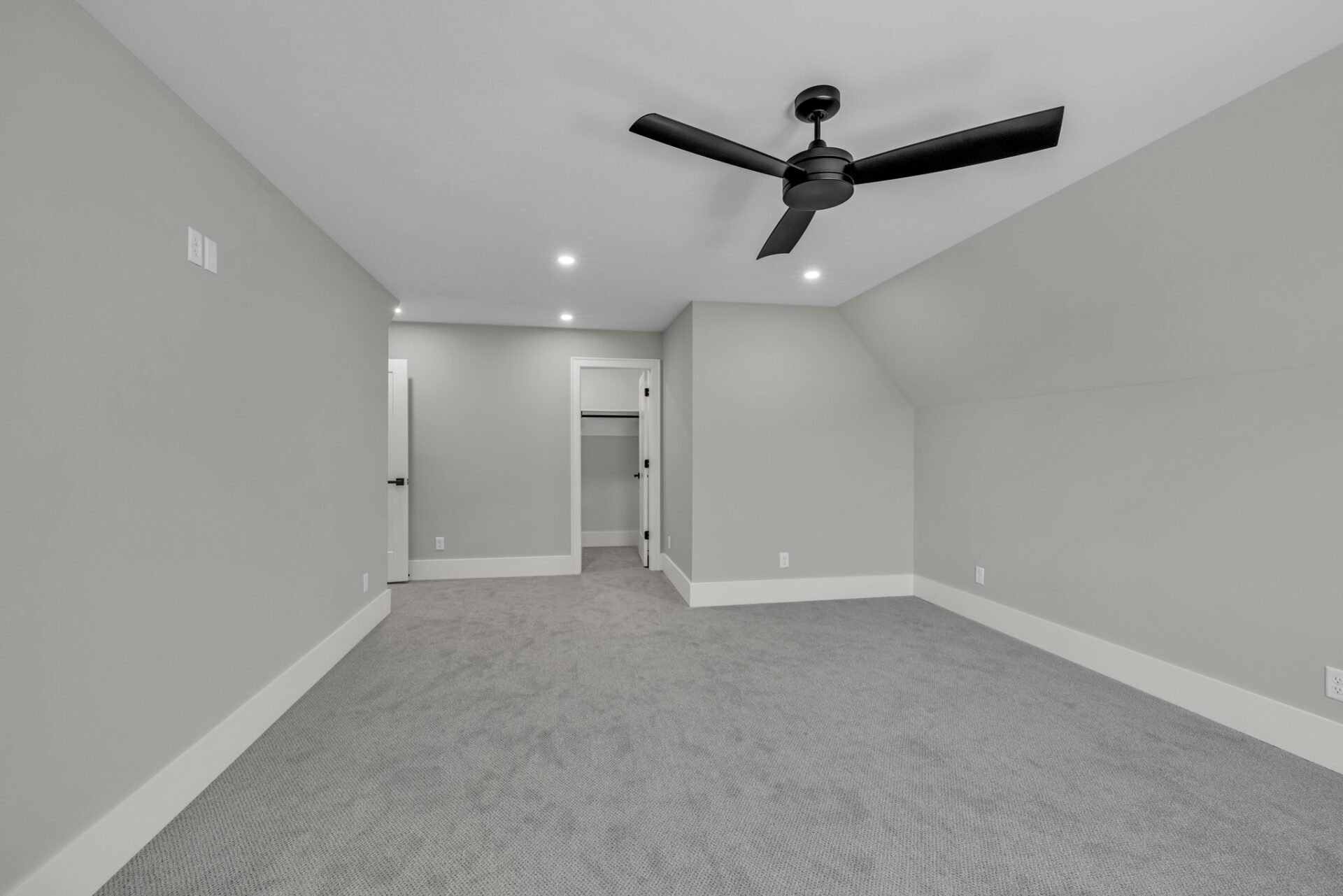 32-web-or-mls-1385-london-wds-wy.jpg