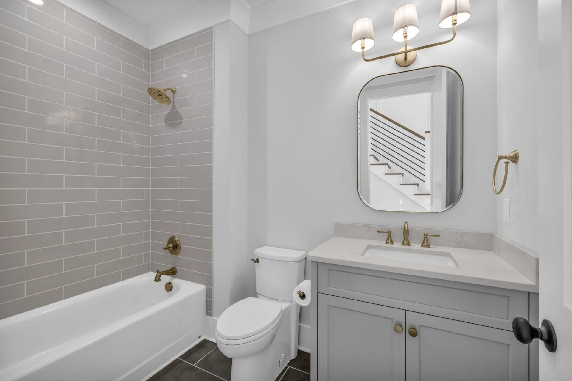 16-web-or-mls-10930-london-tower-pl.jpg