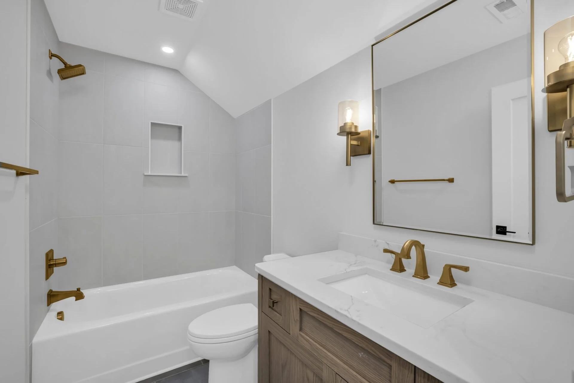 33-web-or-mls-1274-london-wds-wy.jpg