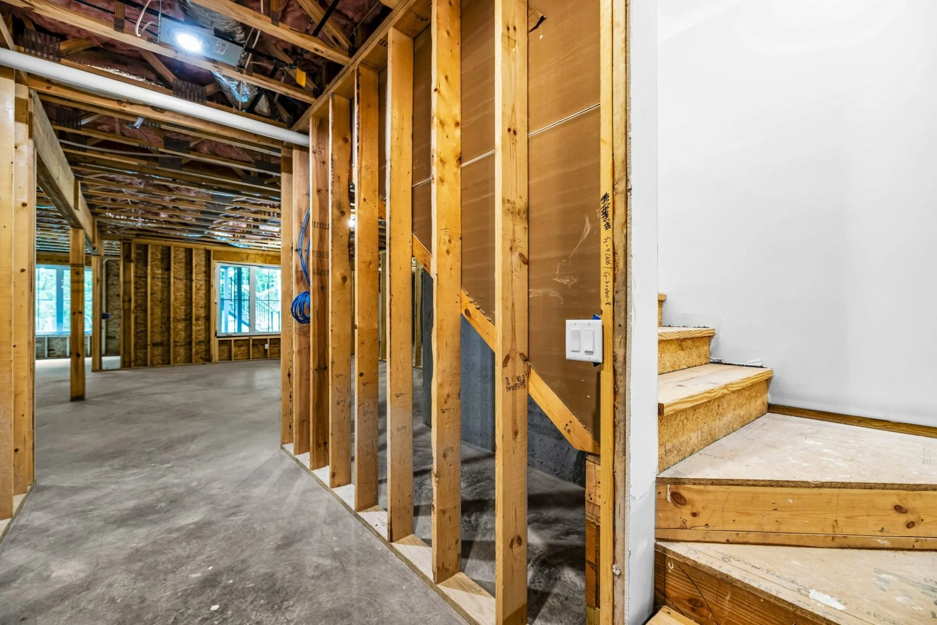 49-web-or-mls-1415-london-wds-wy.jpg
