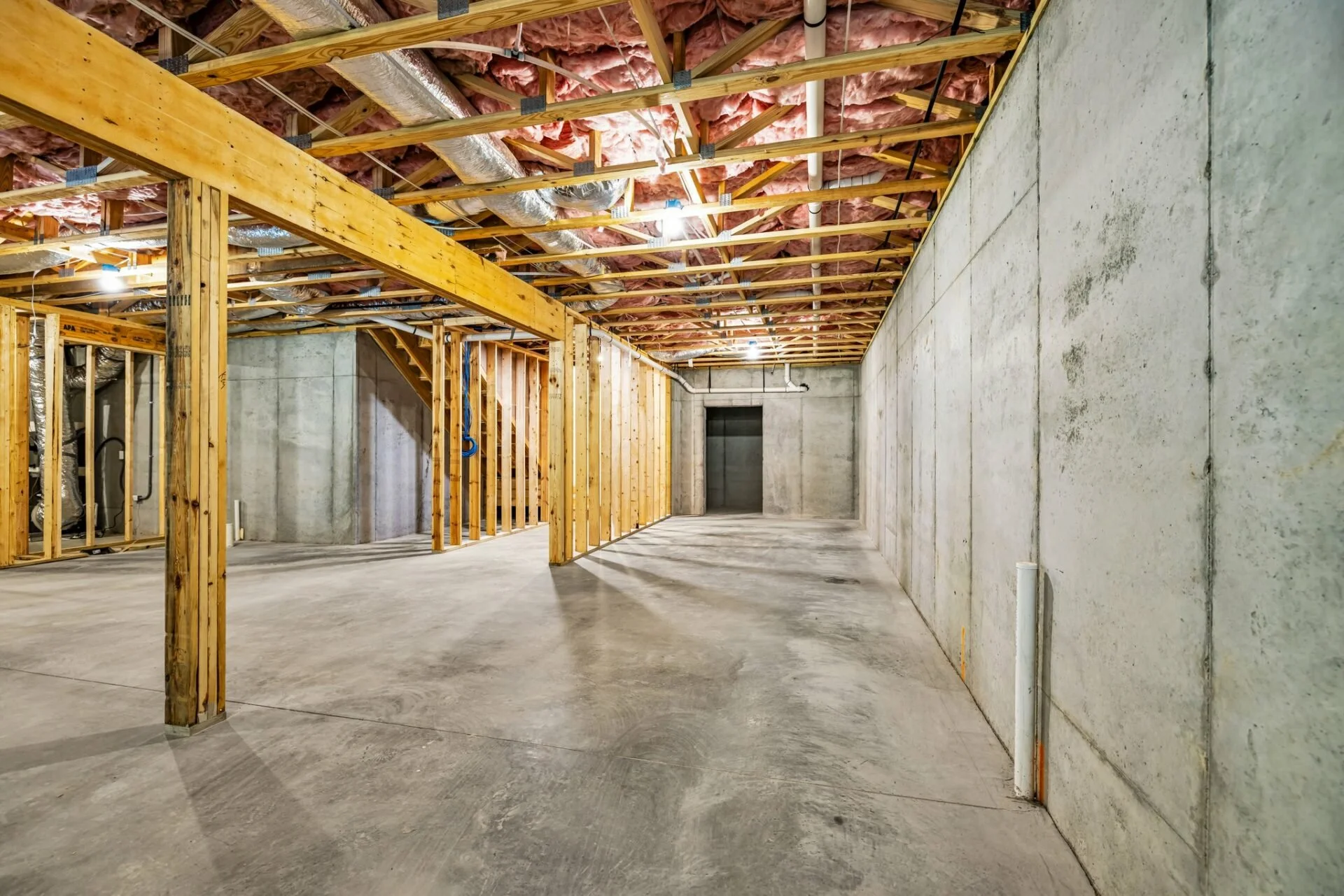 54-web-or-mls-1415-london-wds-wy.jpg