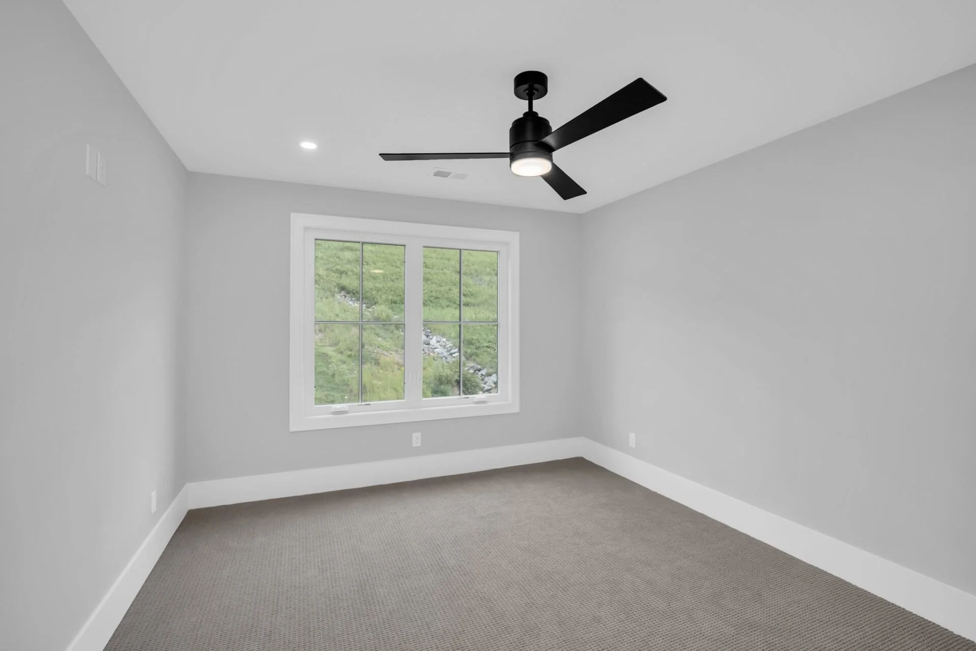 34-web-or-mls-1274-london-wds-wy.jpg