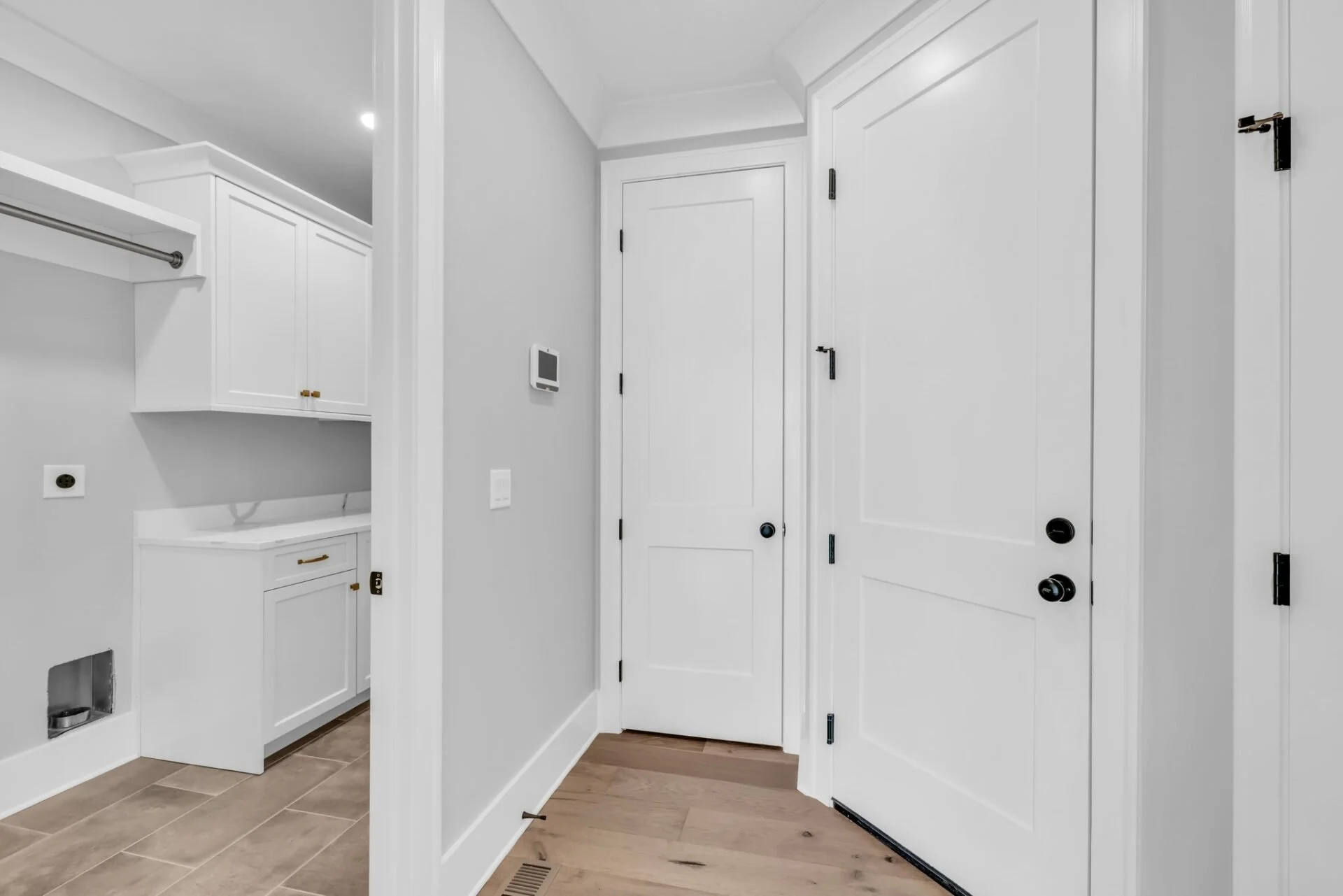 15-web-or-mls-1403-london-wds-wy.jpg