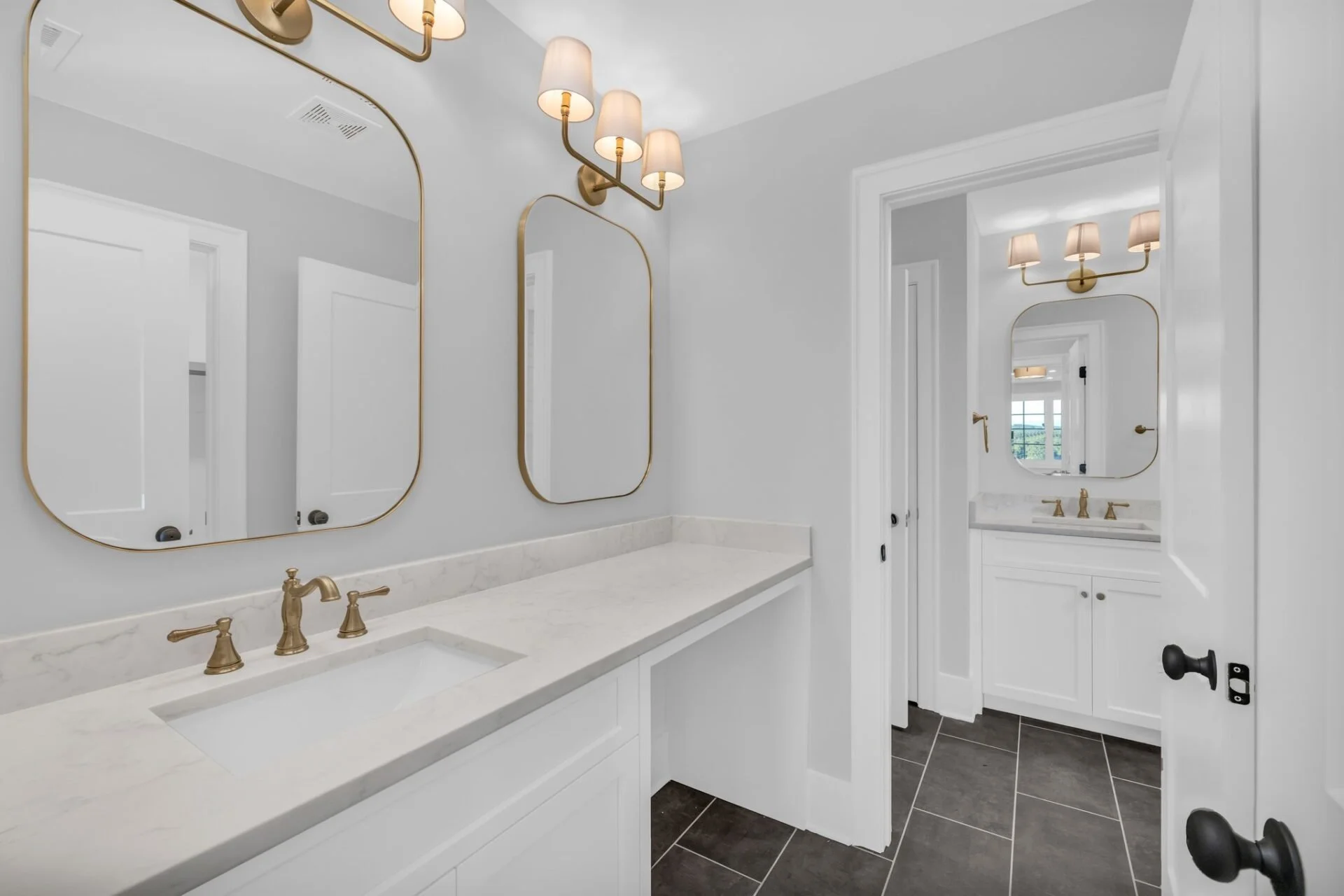 39-web-or-mls-10930-london-tower-pl.jpg