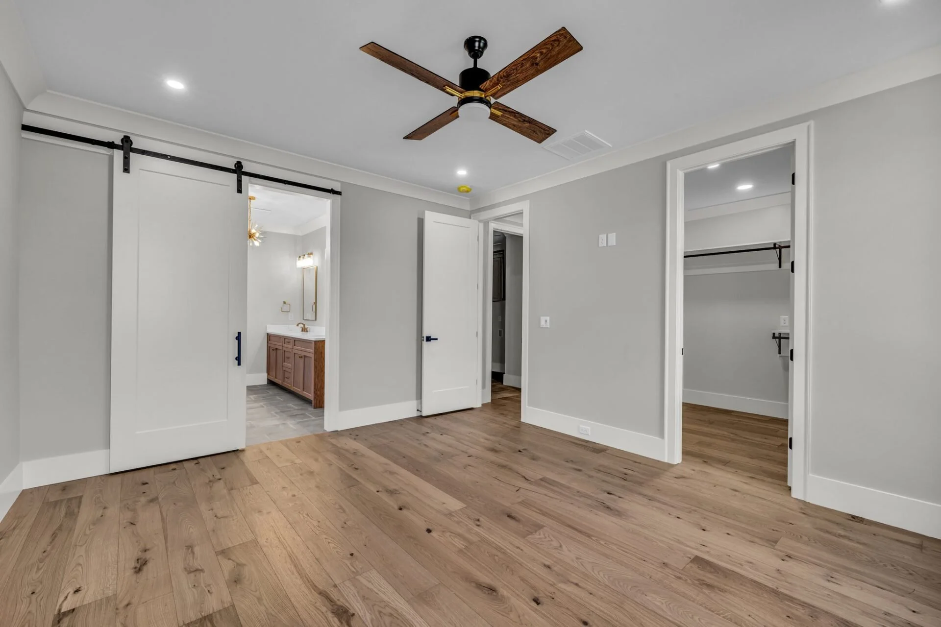 25-web-or-mls-1385-london-wds-wy.jpg