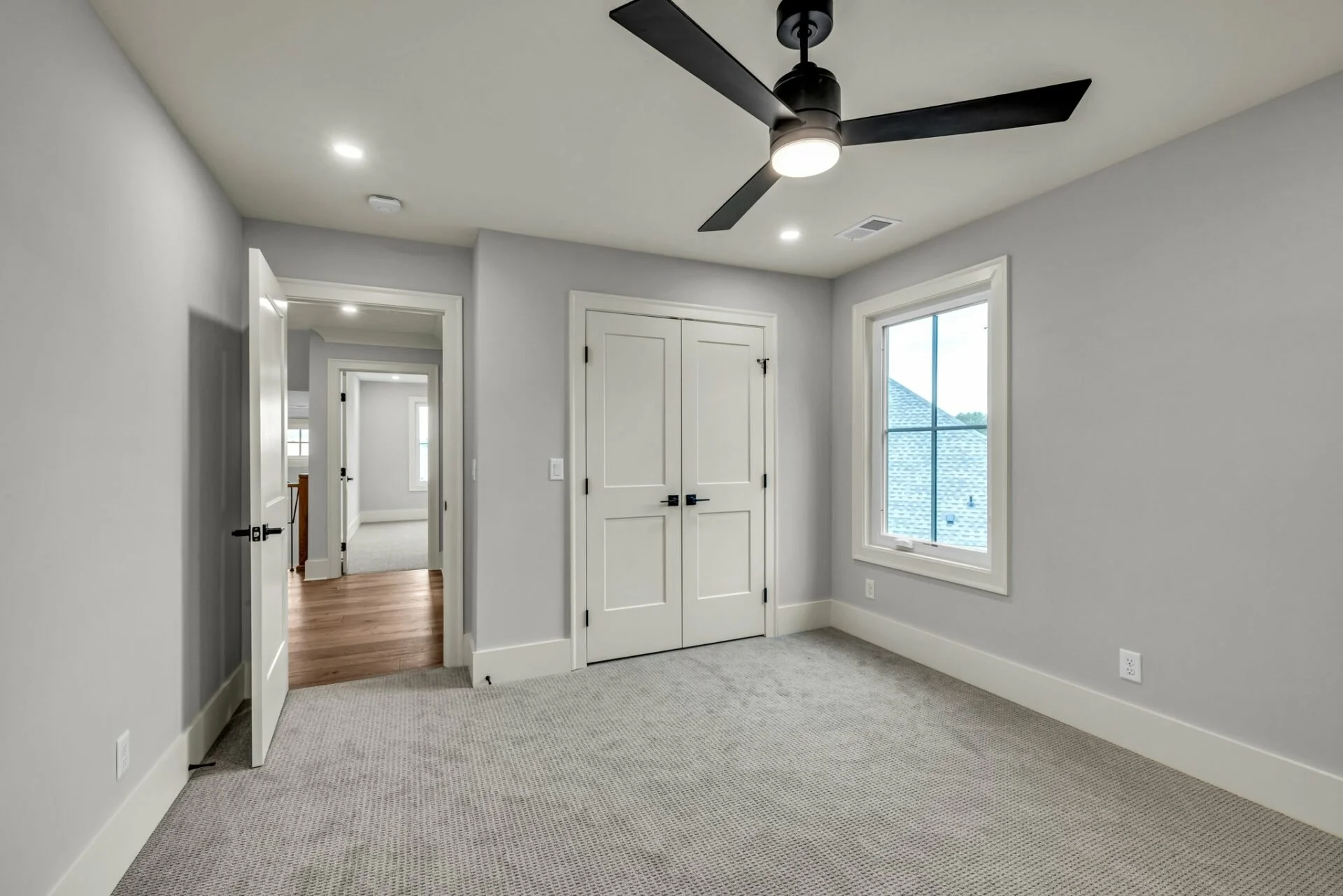 43-web-or-mls-1415-london-wds-wy.jpg