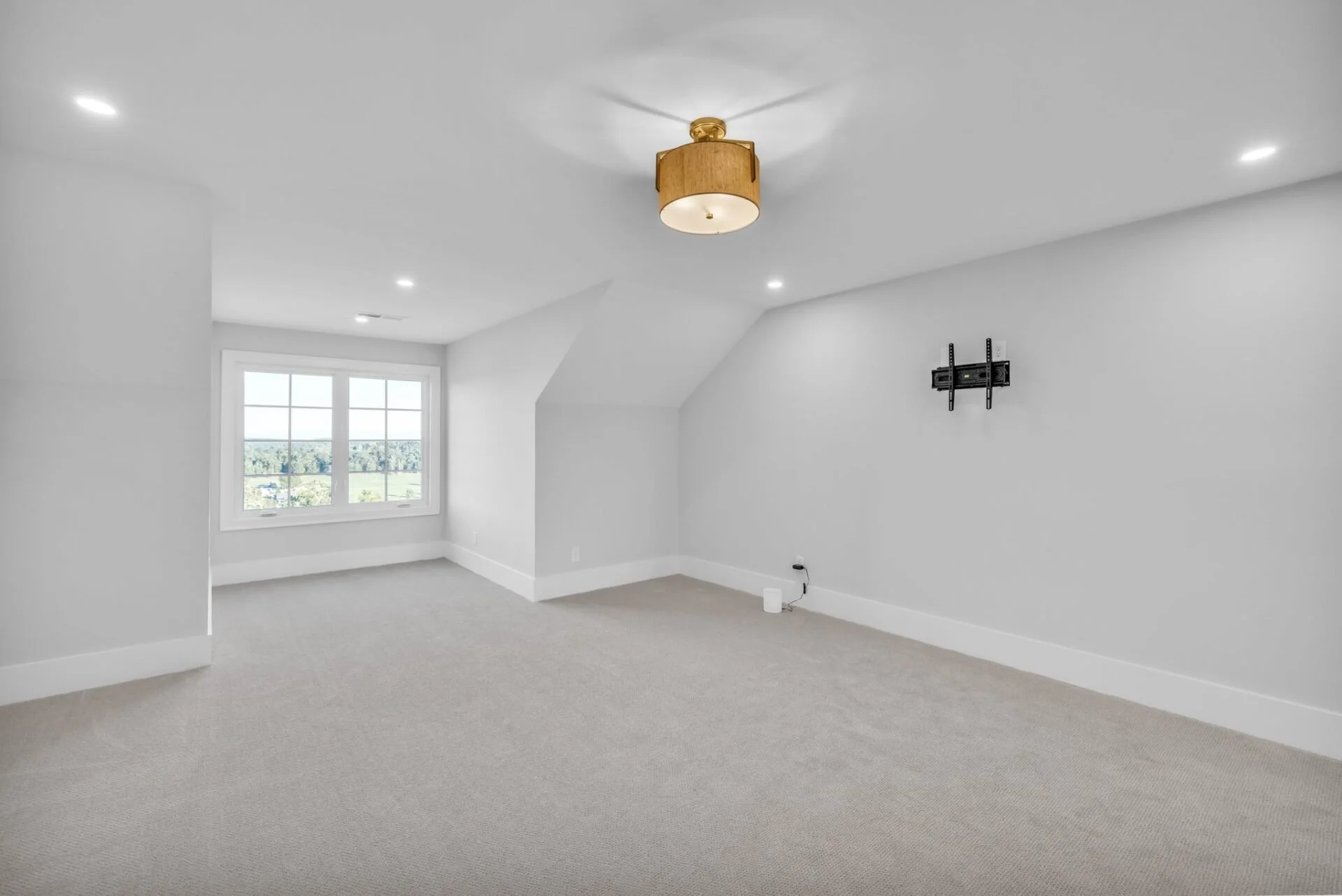 38-web-or-mls-10930-london-tower-pl.jpg