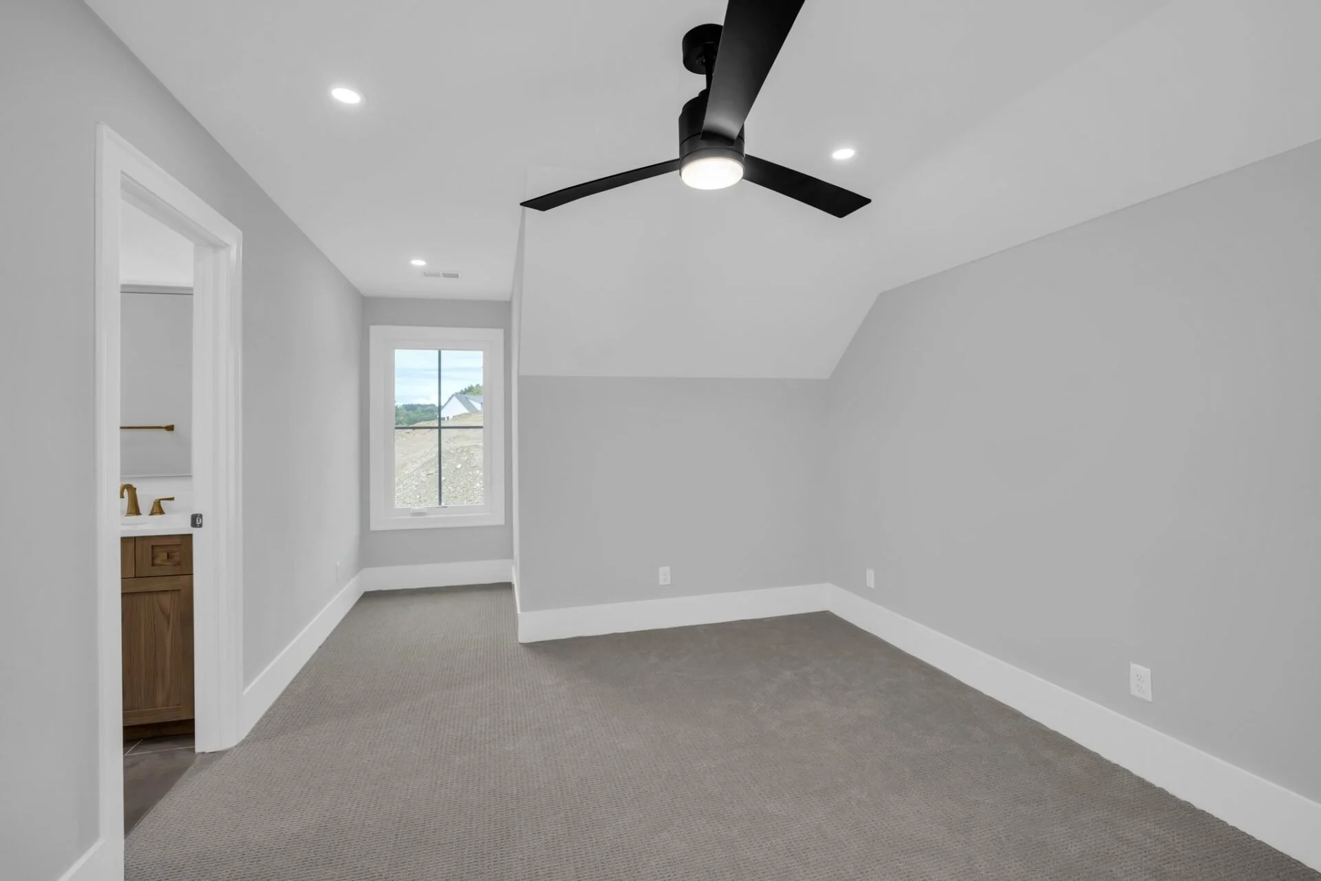 32-web-or-mls-1274-london-wds-wy.jpg