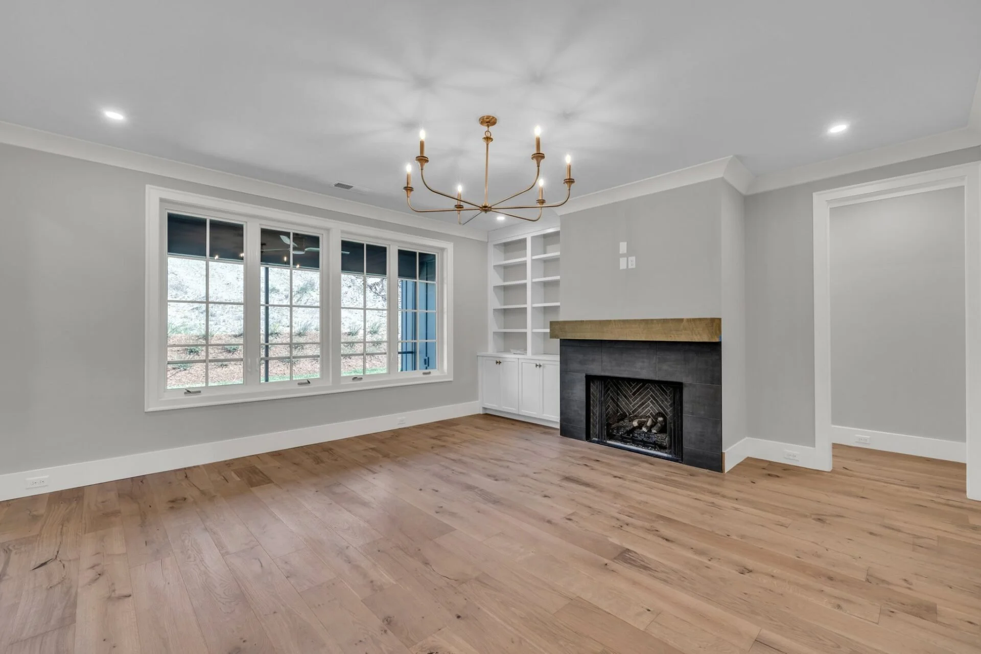 11-web-or-mls-1250-london-wds-wy.jpg