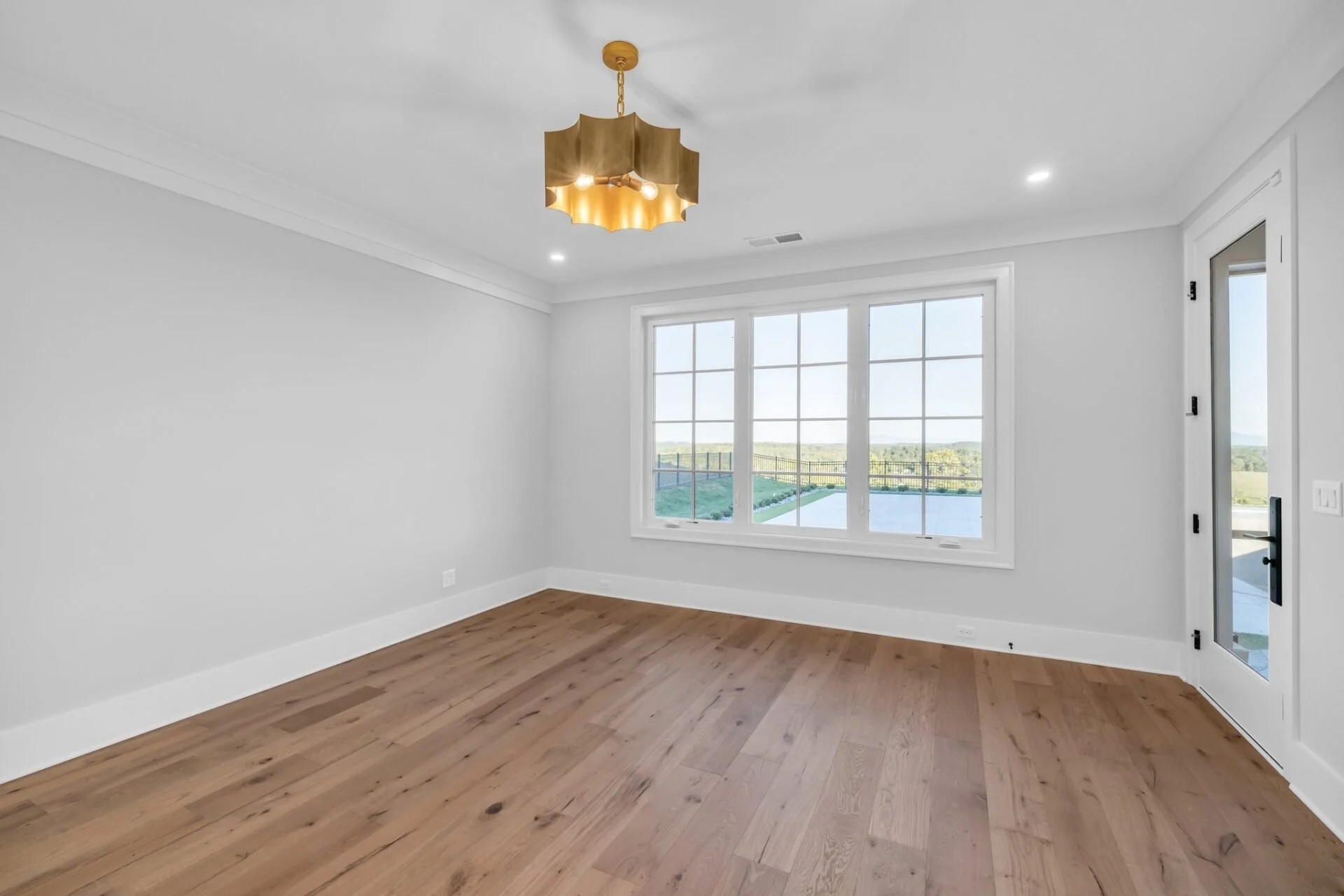 34-web-or-mls-10930-london-tower-pl.jpg