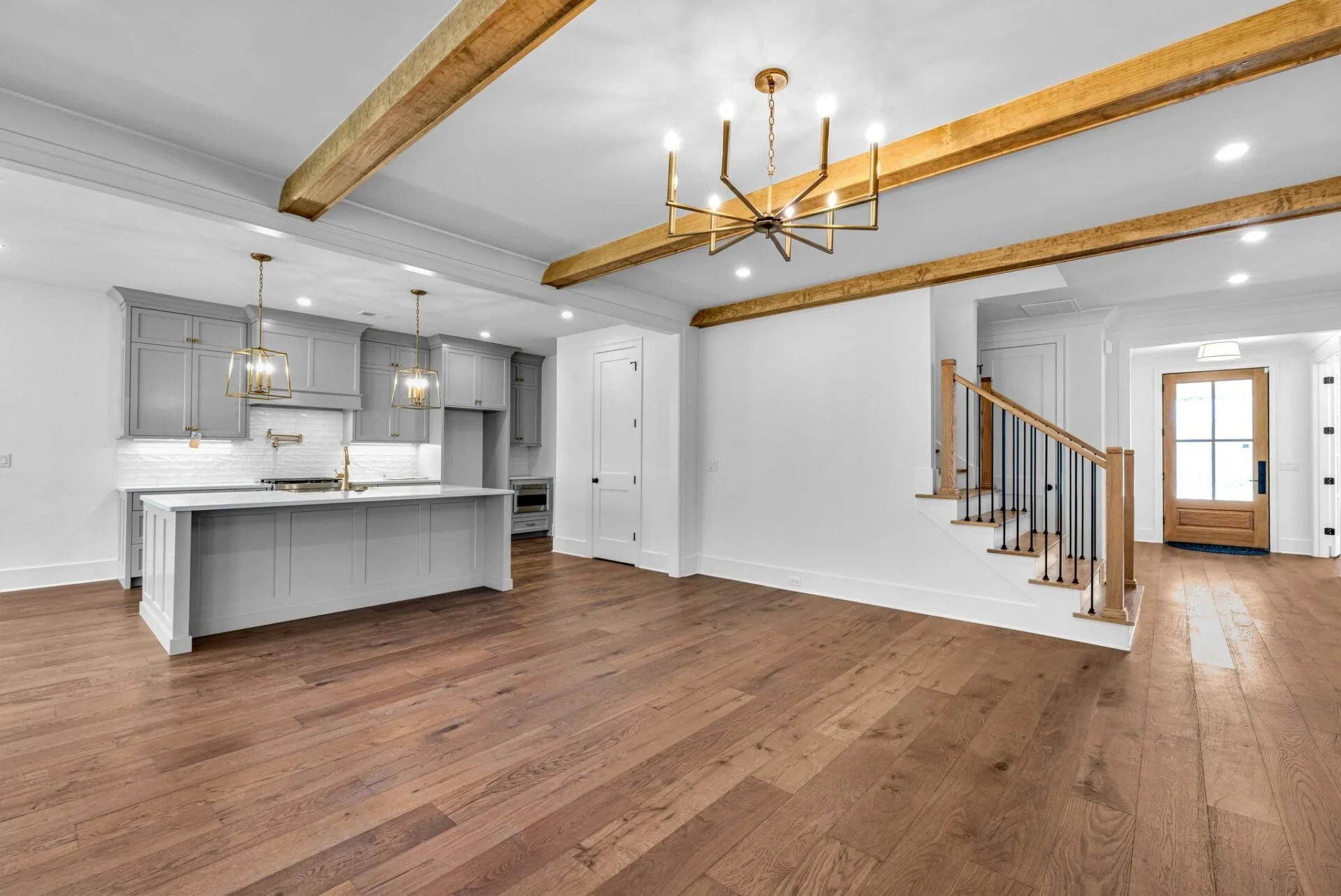 21-web-or-mls-1238-london-wds-wy.jpg