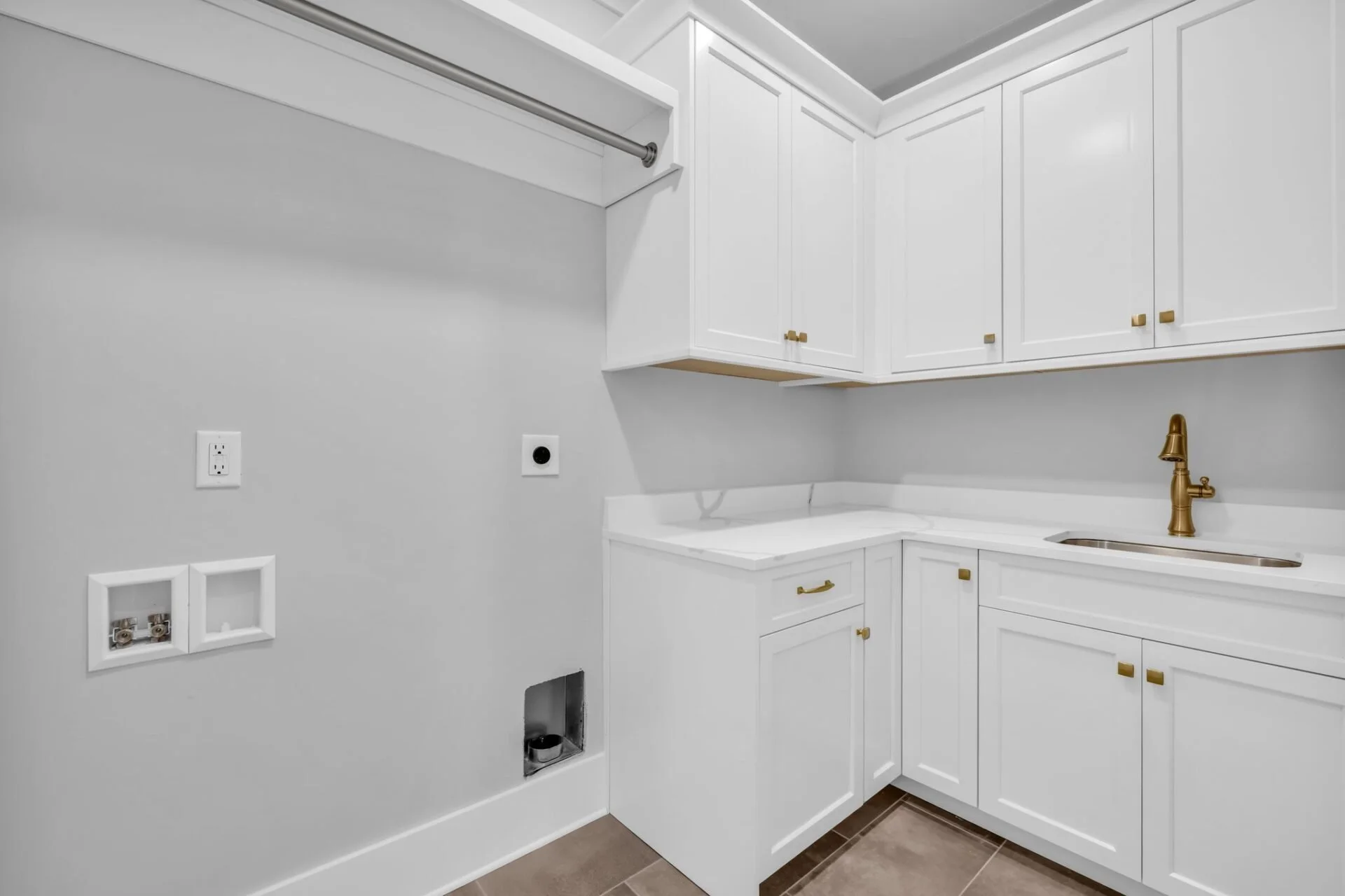 16-web-or-mls-1403-london-wds-wy.jpg