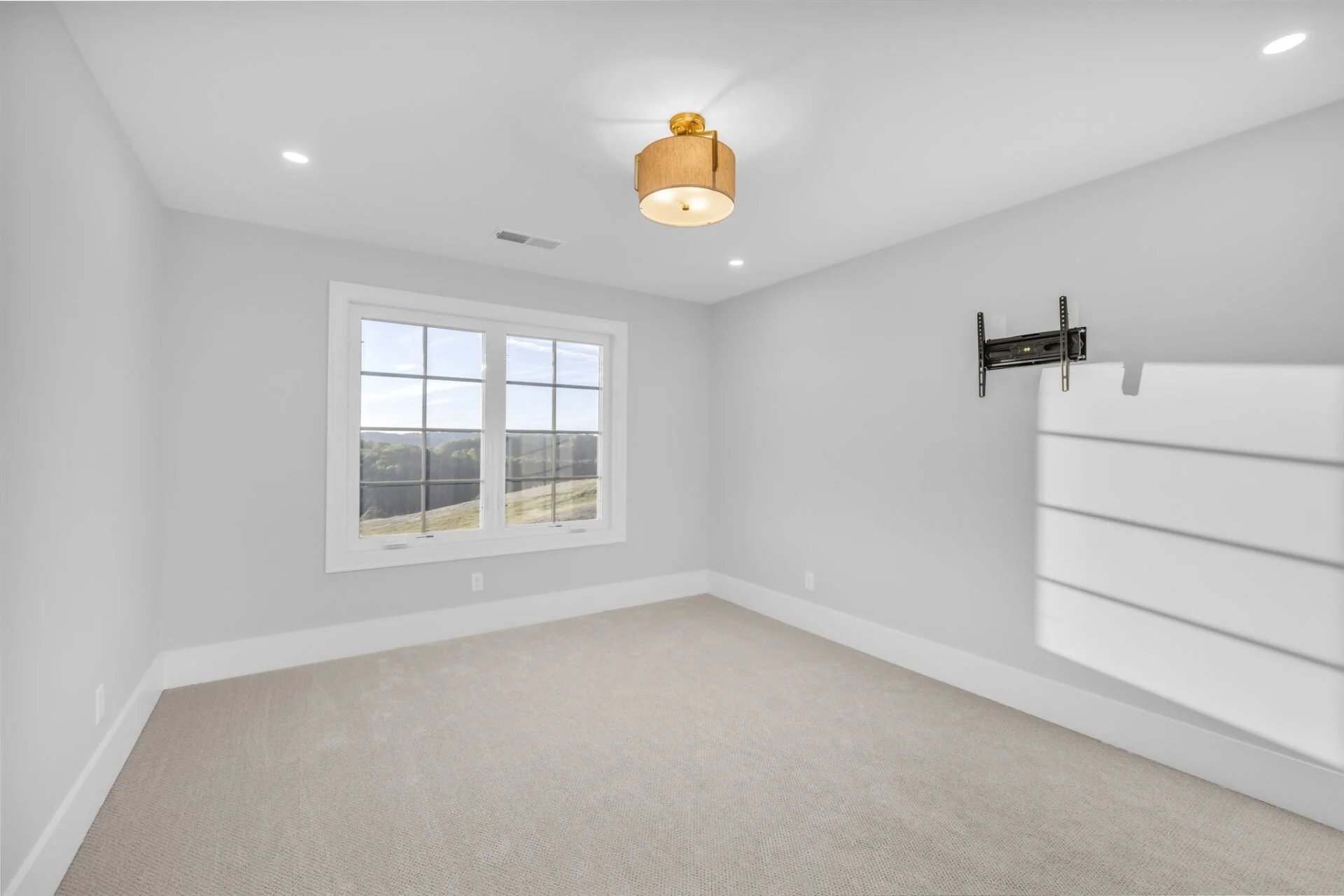 46-web-or-mls-10930-london-tower-pl.jpg
