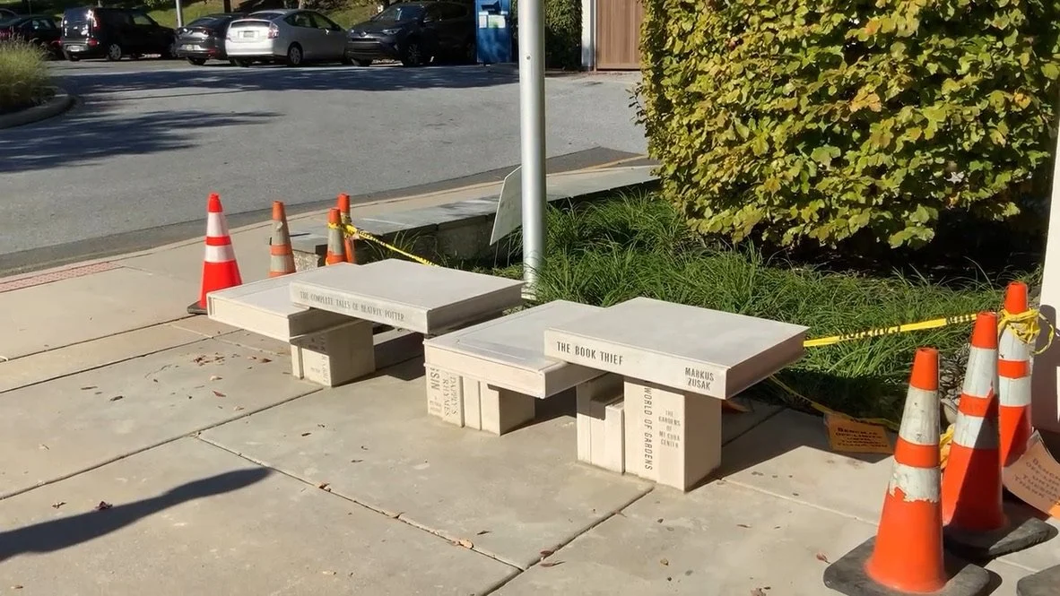 Book Bench by Cary Shafer