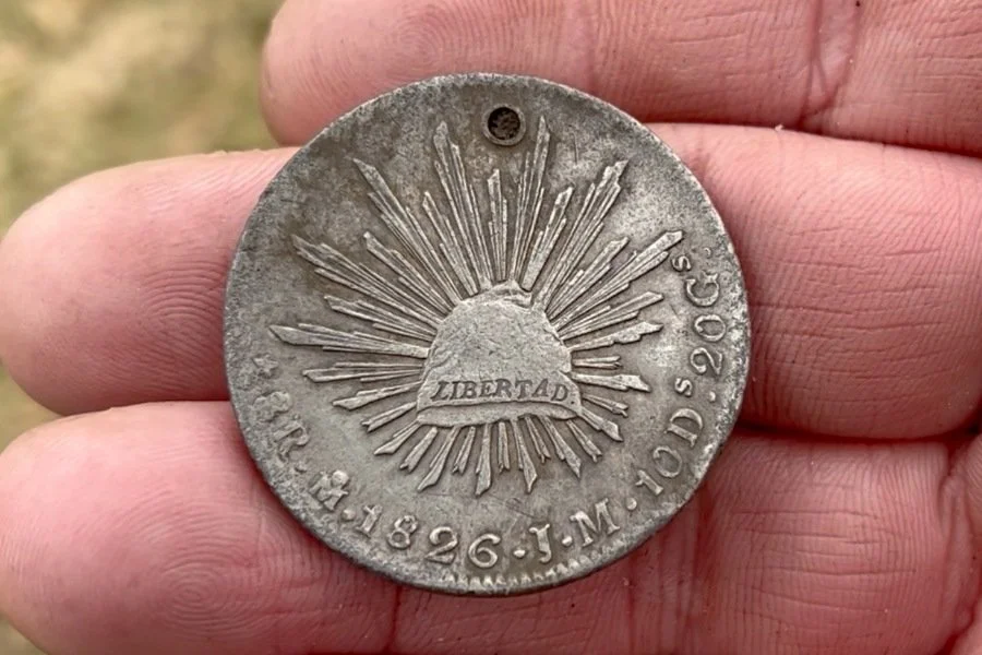 1826 Mexican 8 Reale found metal detecting on Quarter Hoarder by Dogtag Doug