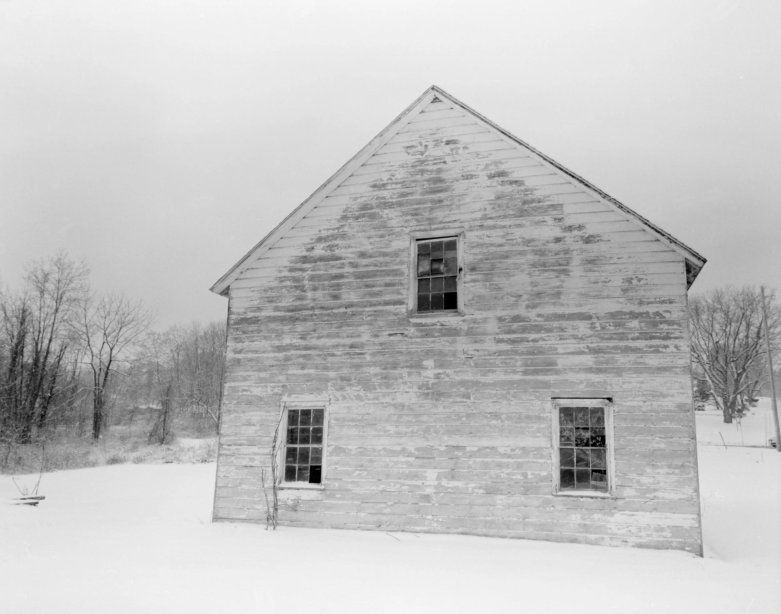 house_snow.jpg
