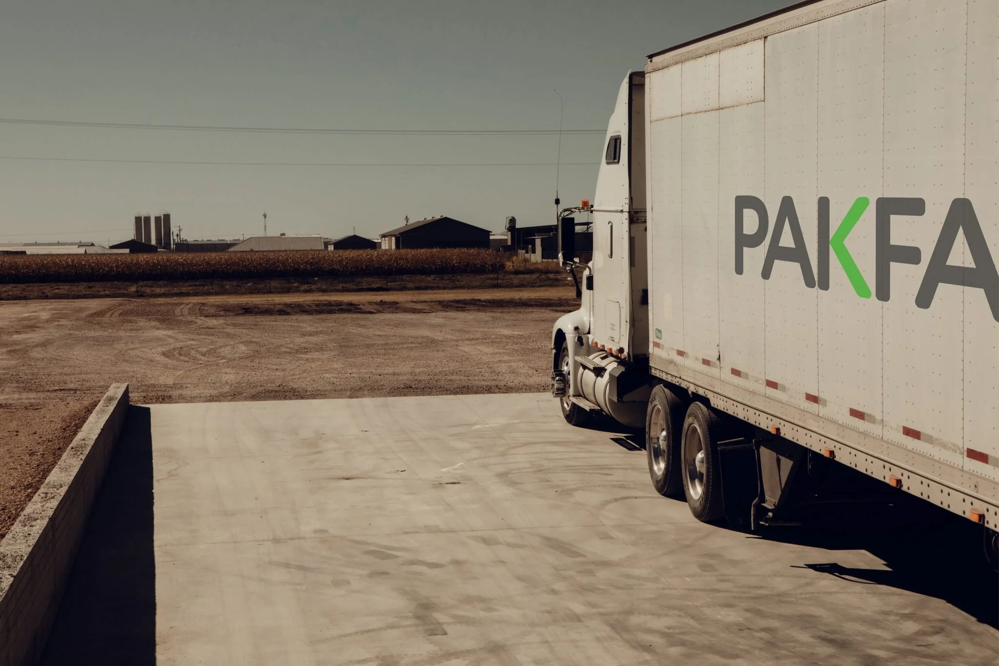 PakFab_Camion.jpg