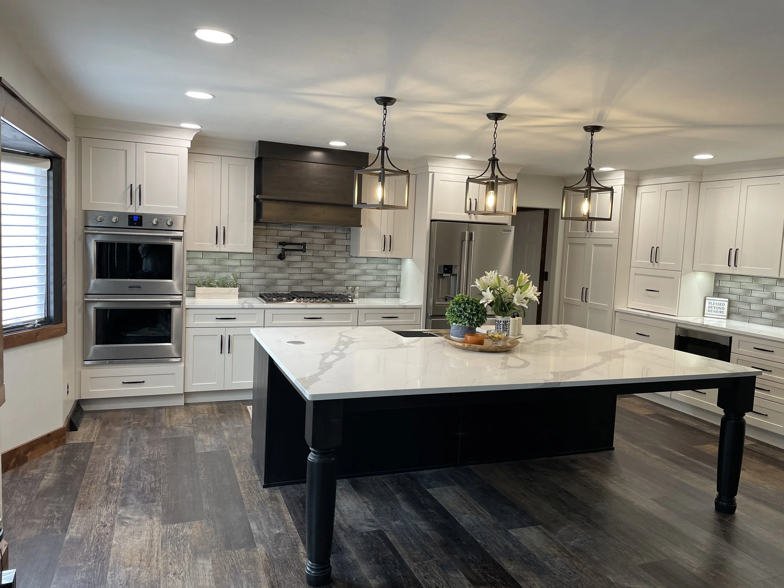 kitchen1.jpg
