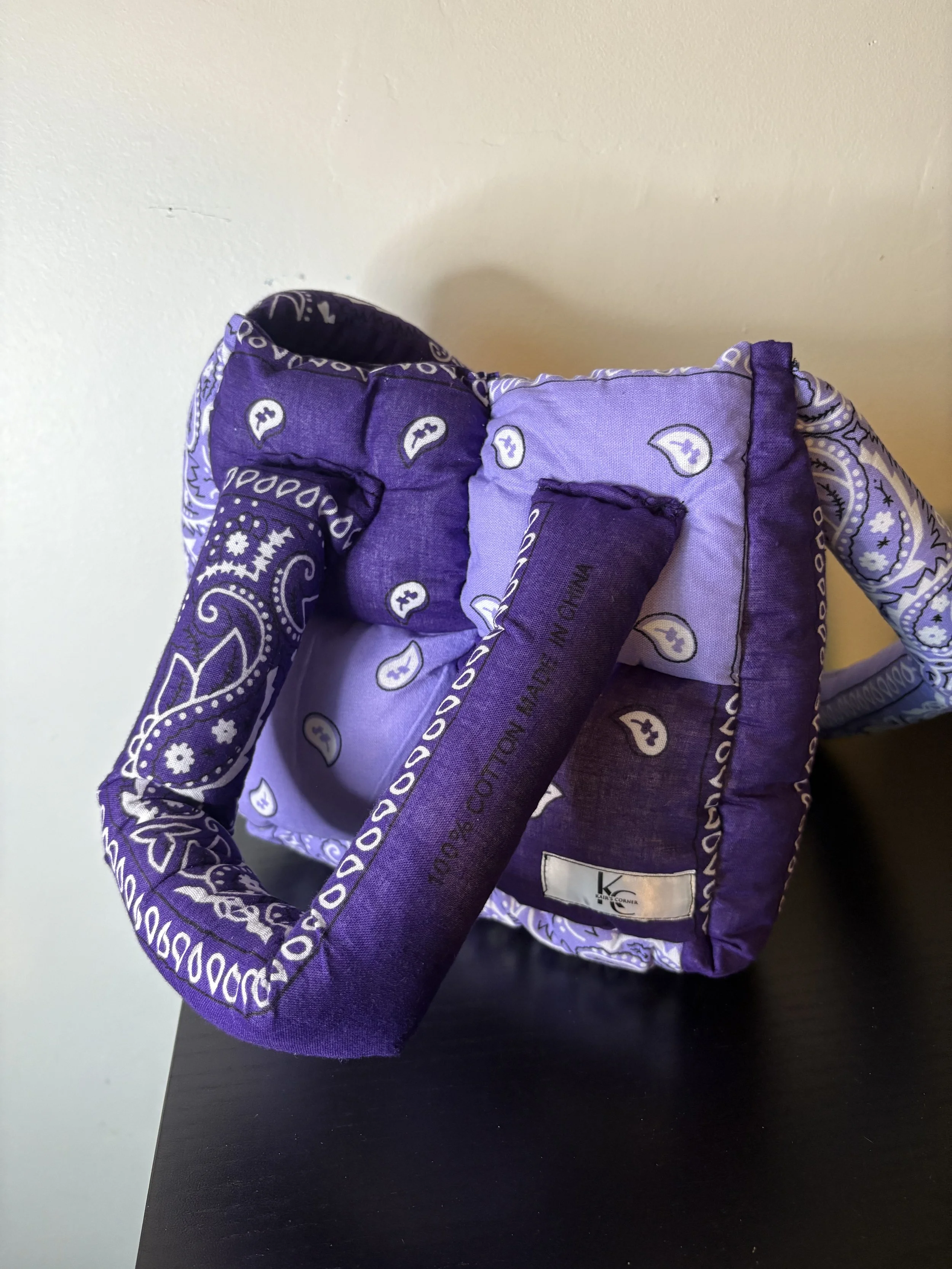 Light/Dark Purple PUFFDANA